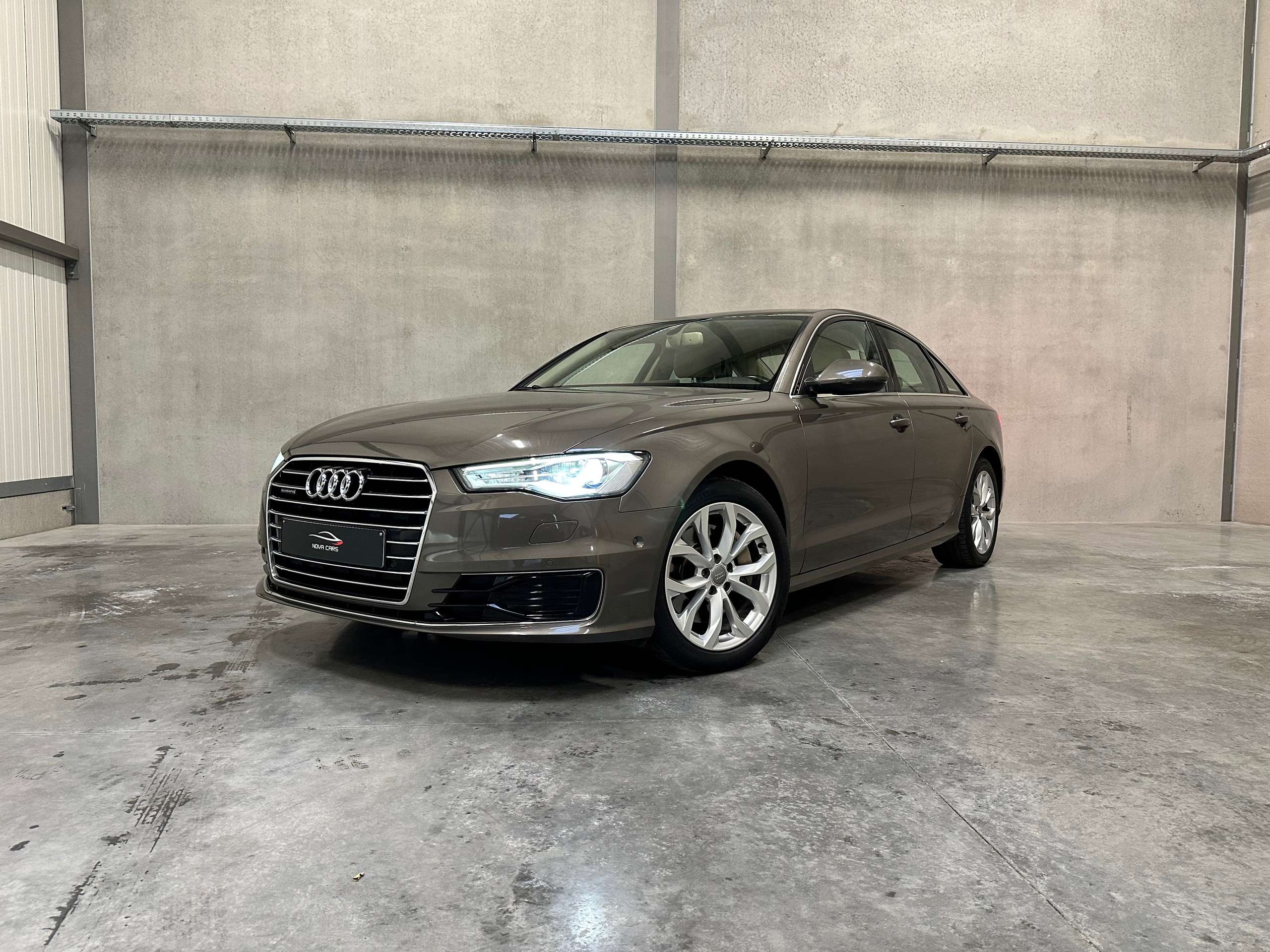 Audi - A6