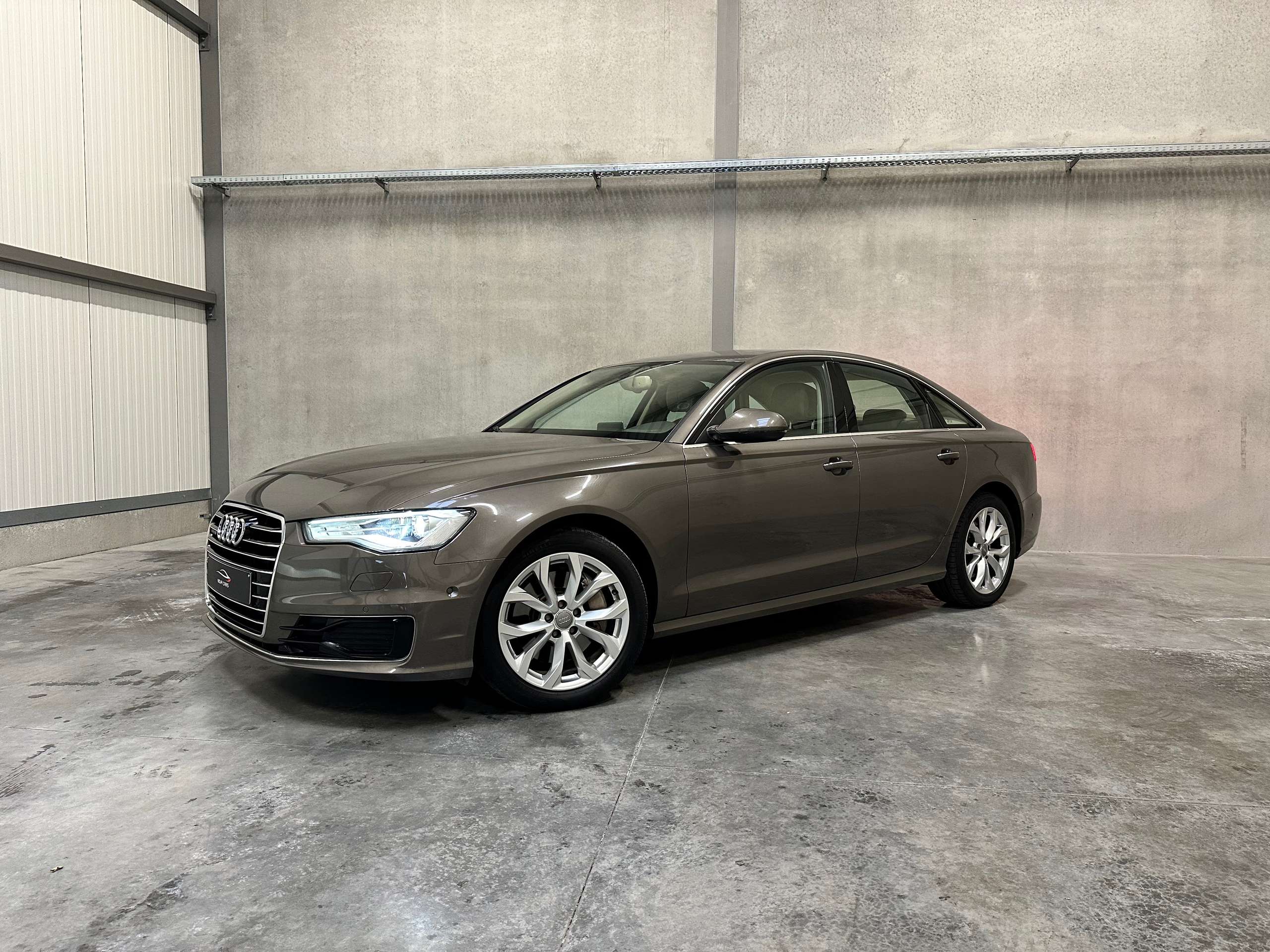 Audi - A6