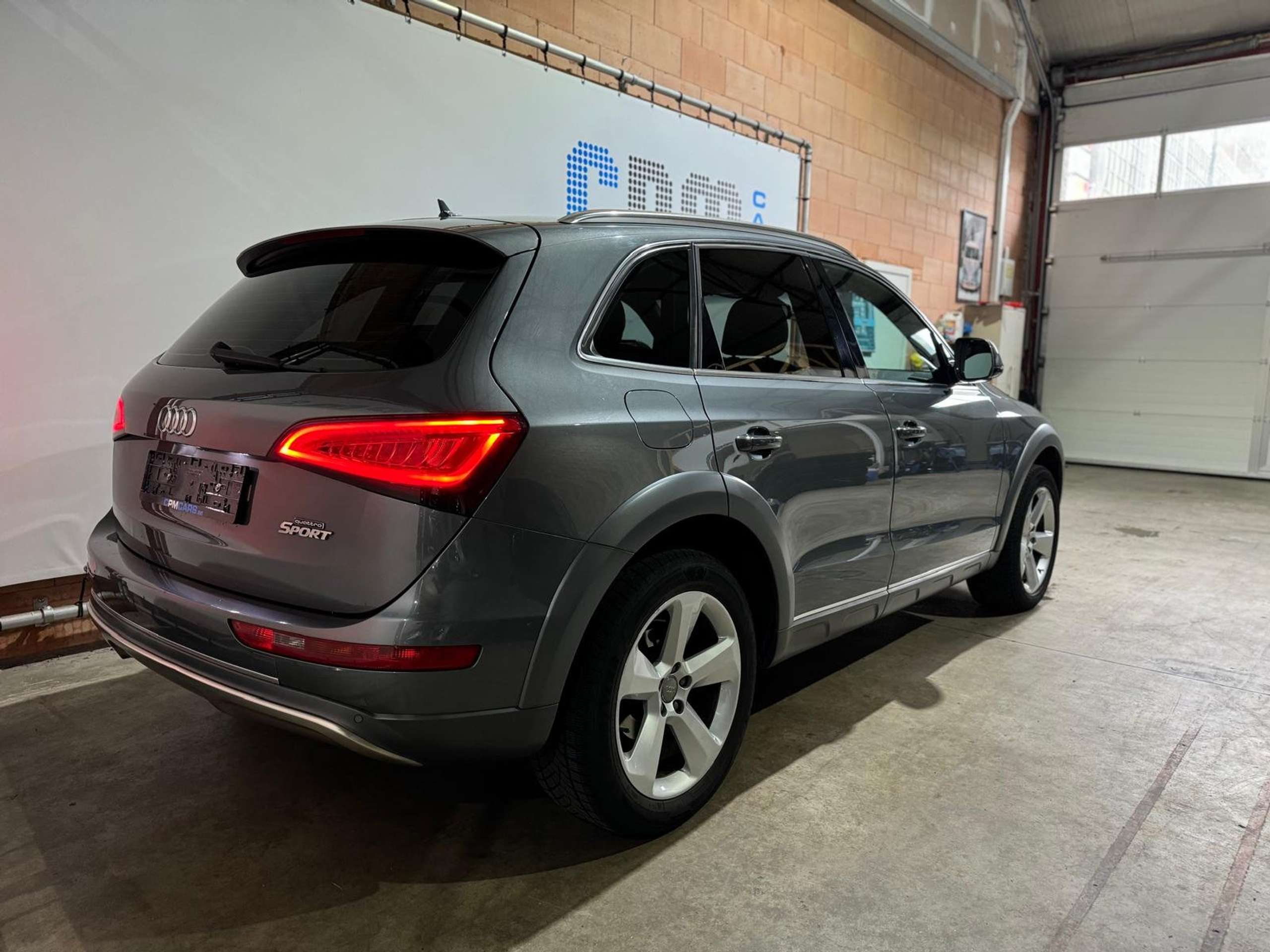 Audi - Q5