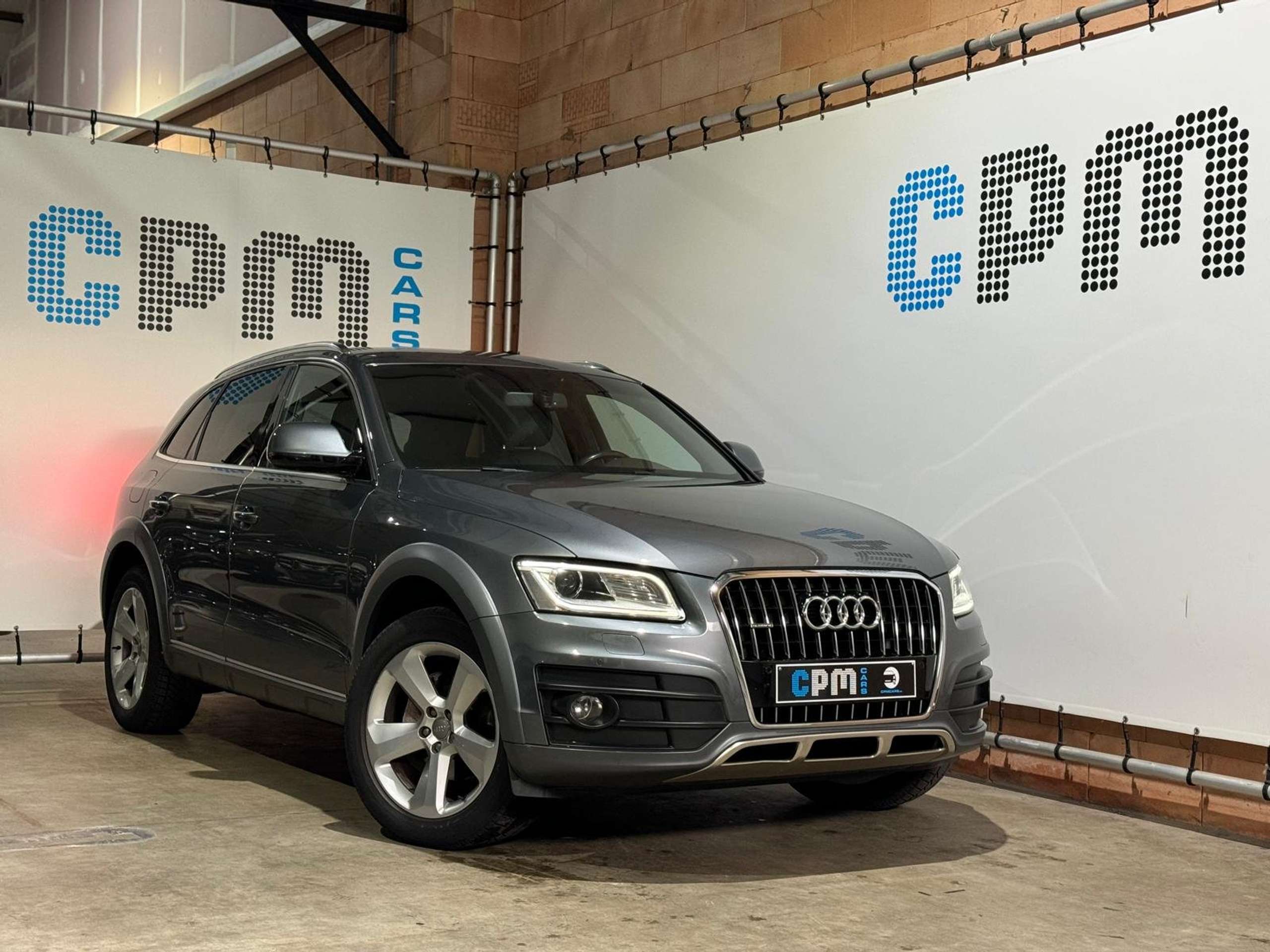 Audi - Q5