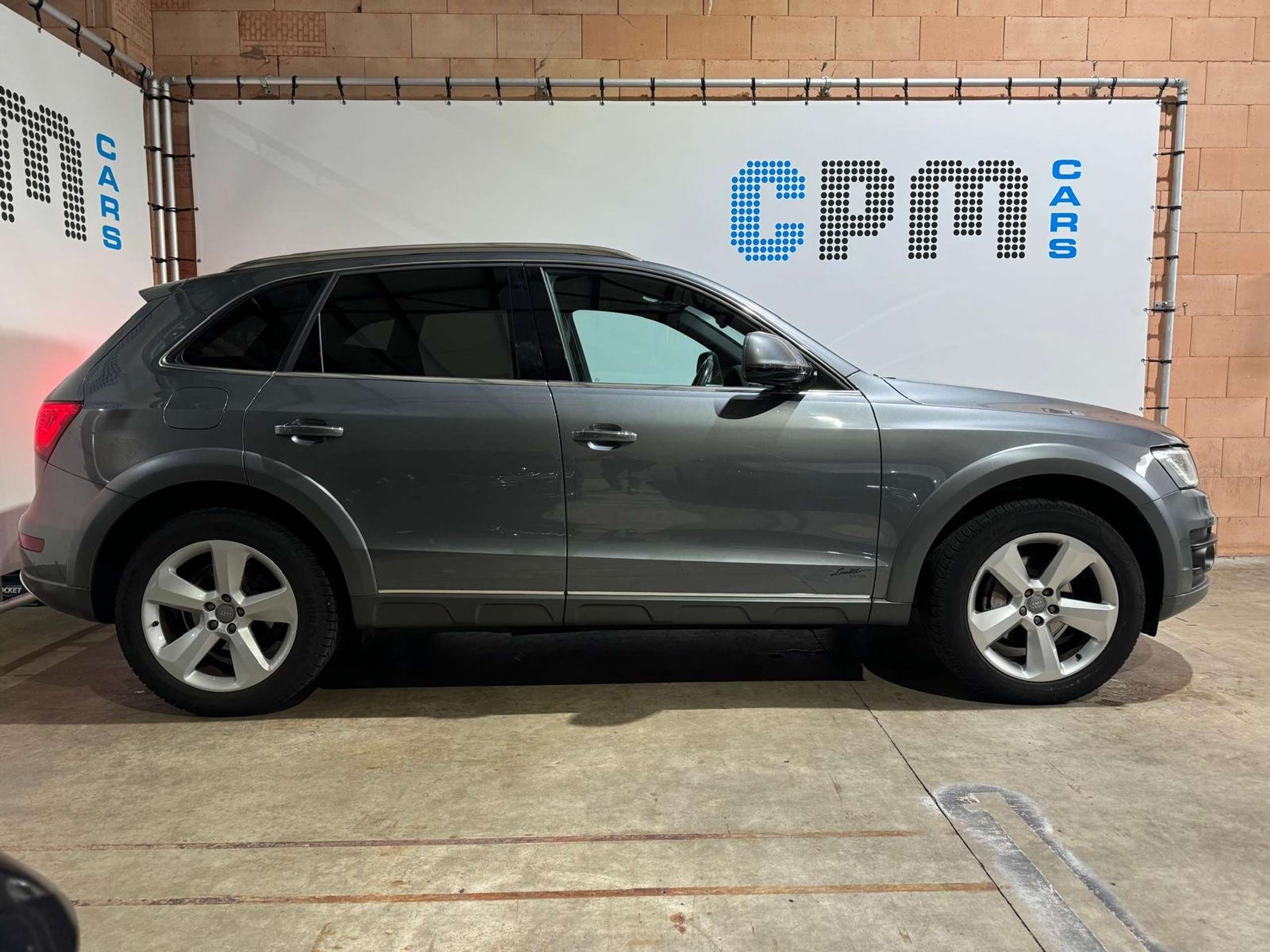 Audi - Q5