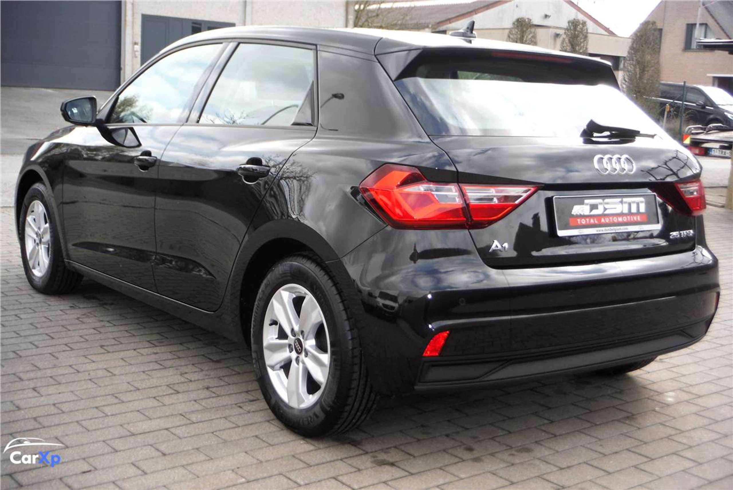 Audi - A1