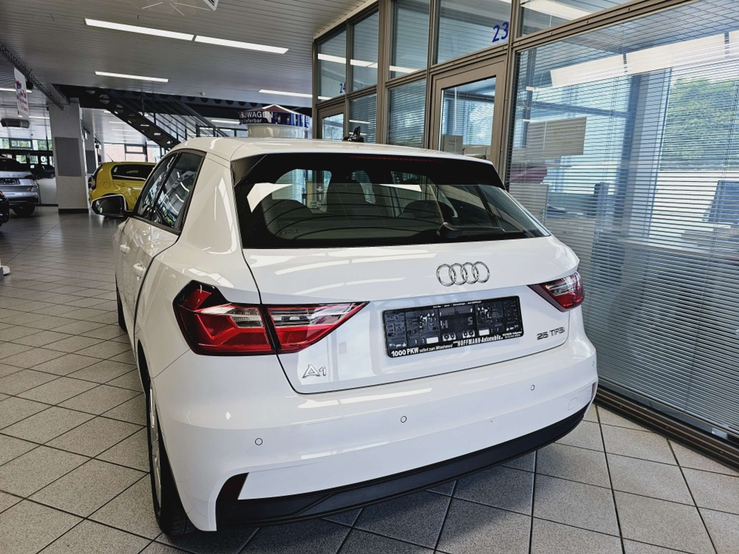 Audi - A1