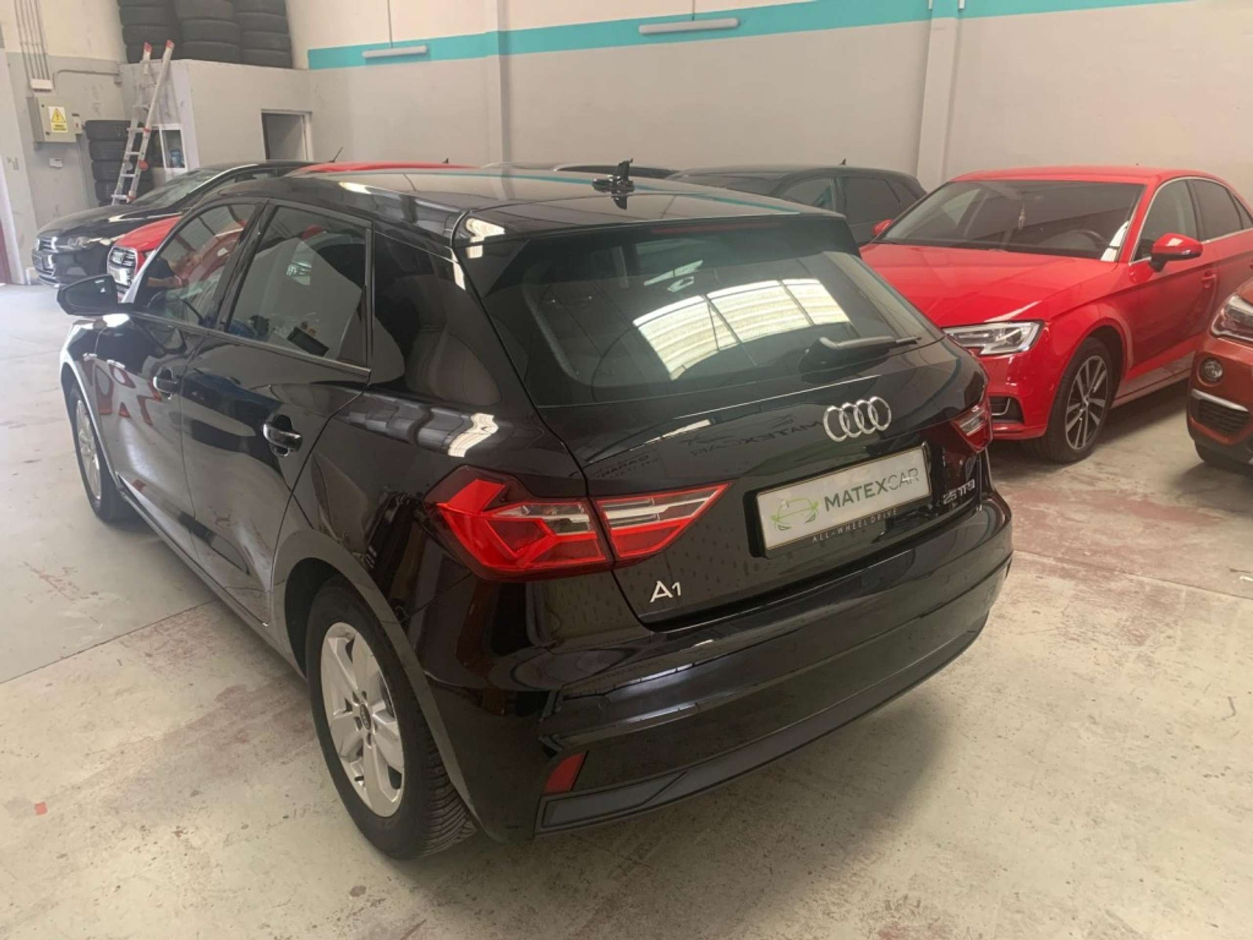 Audi - A1