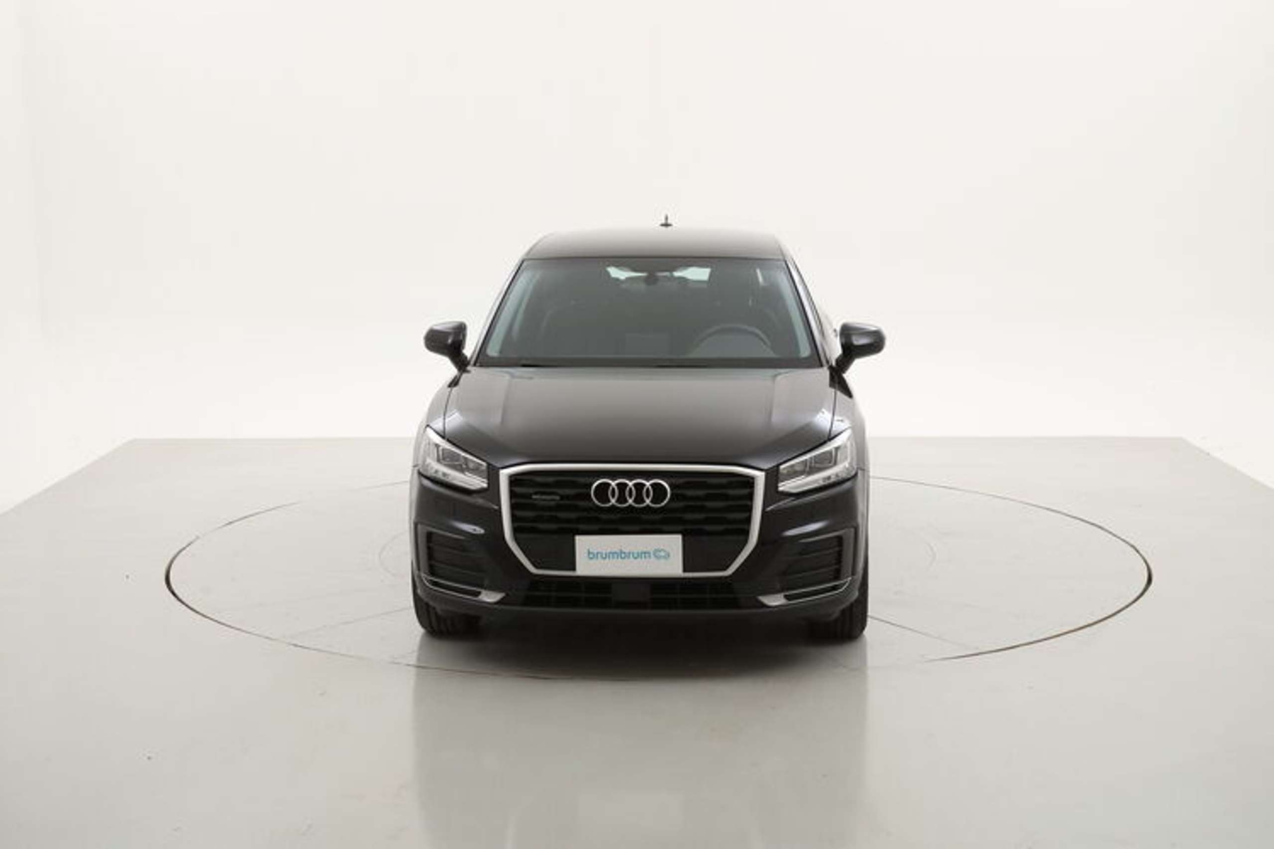 Audi - Q2