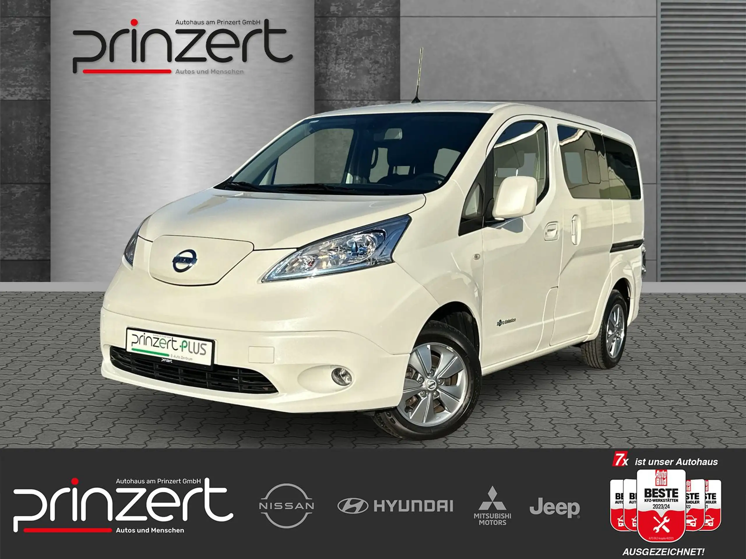 Nissan - NV200