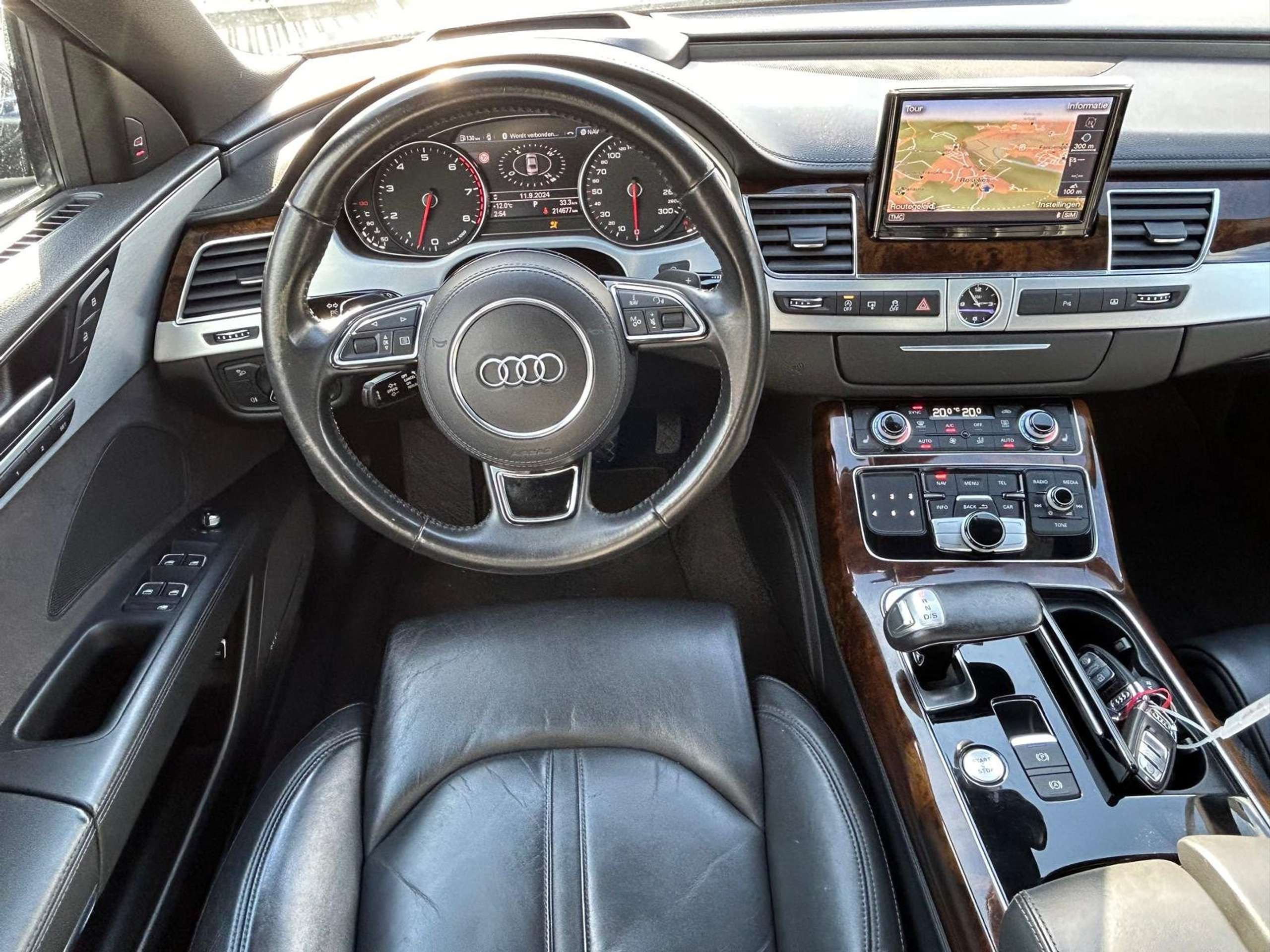 Audi - A8