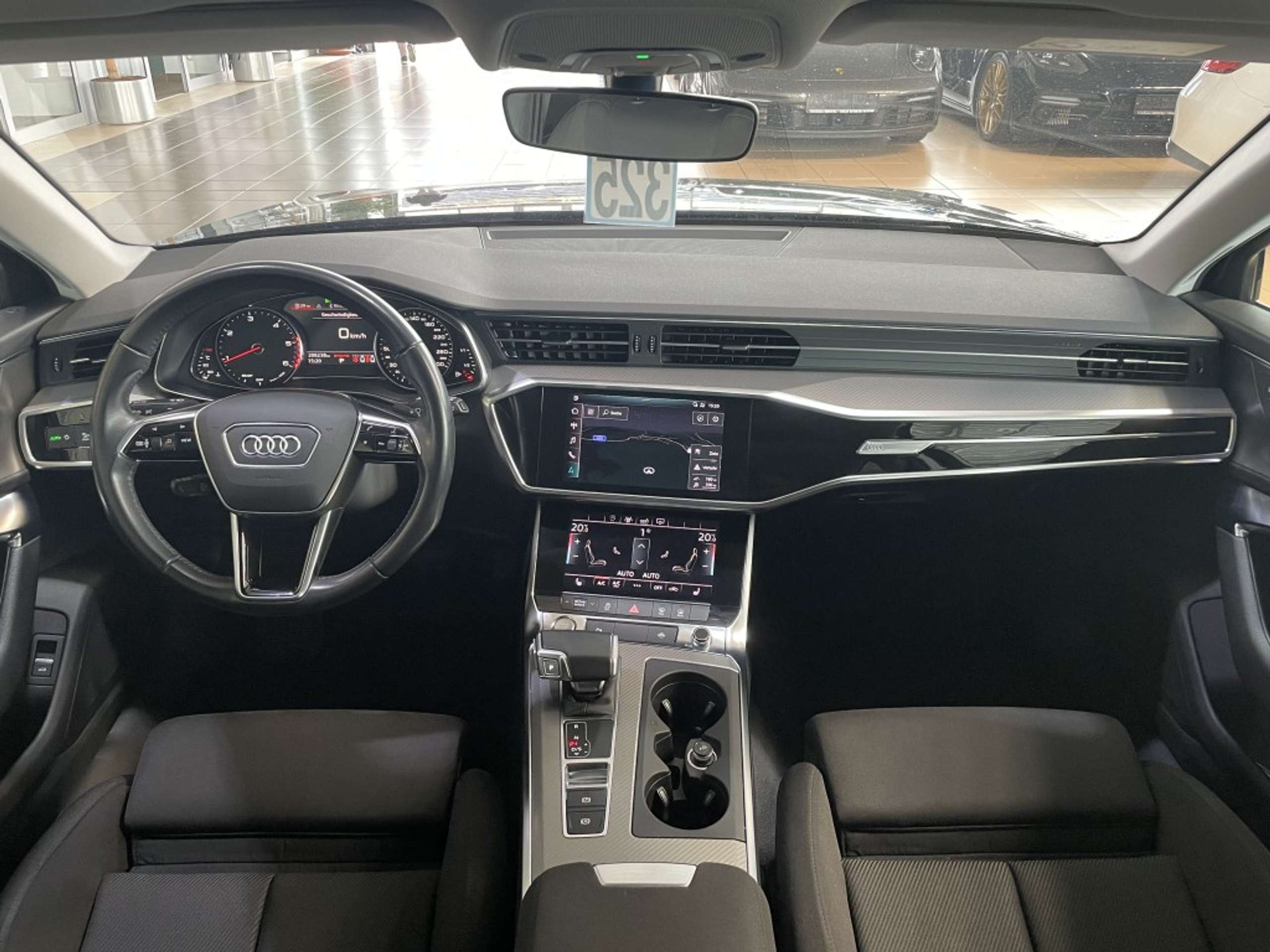 Audi - A6