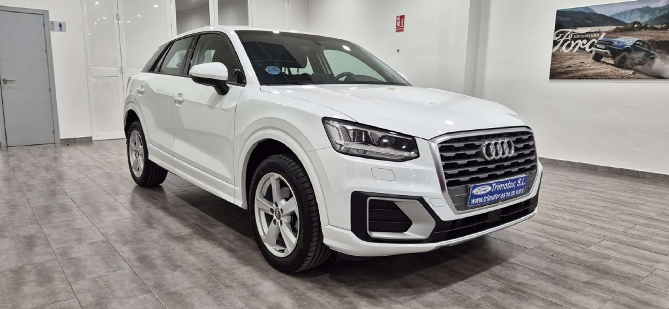 Audi - Q2