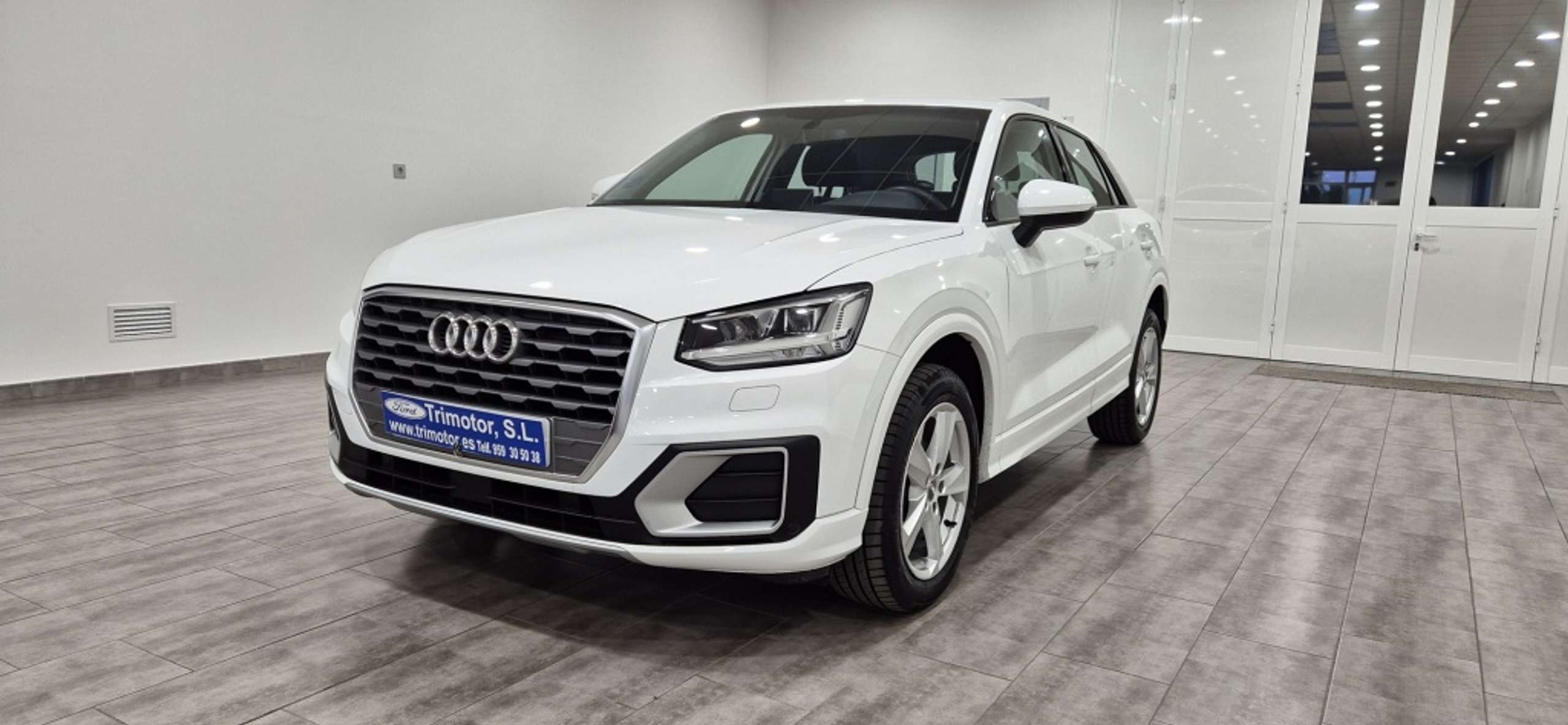 Audi - Q2