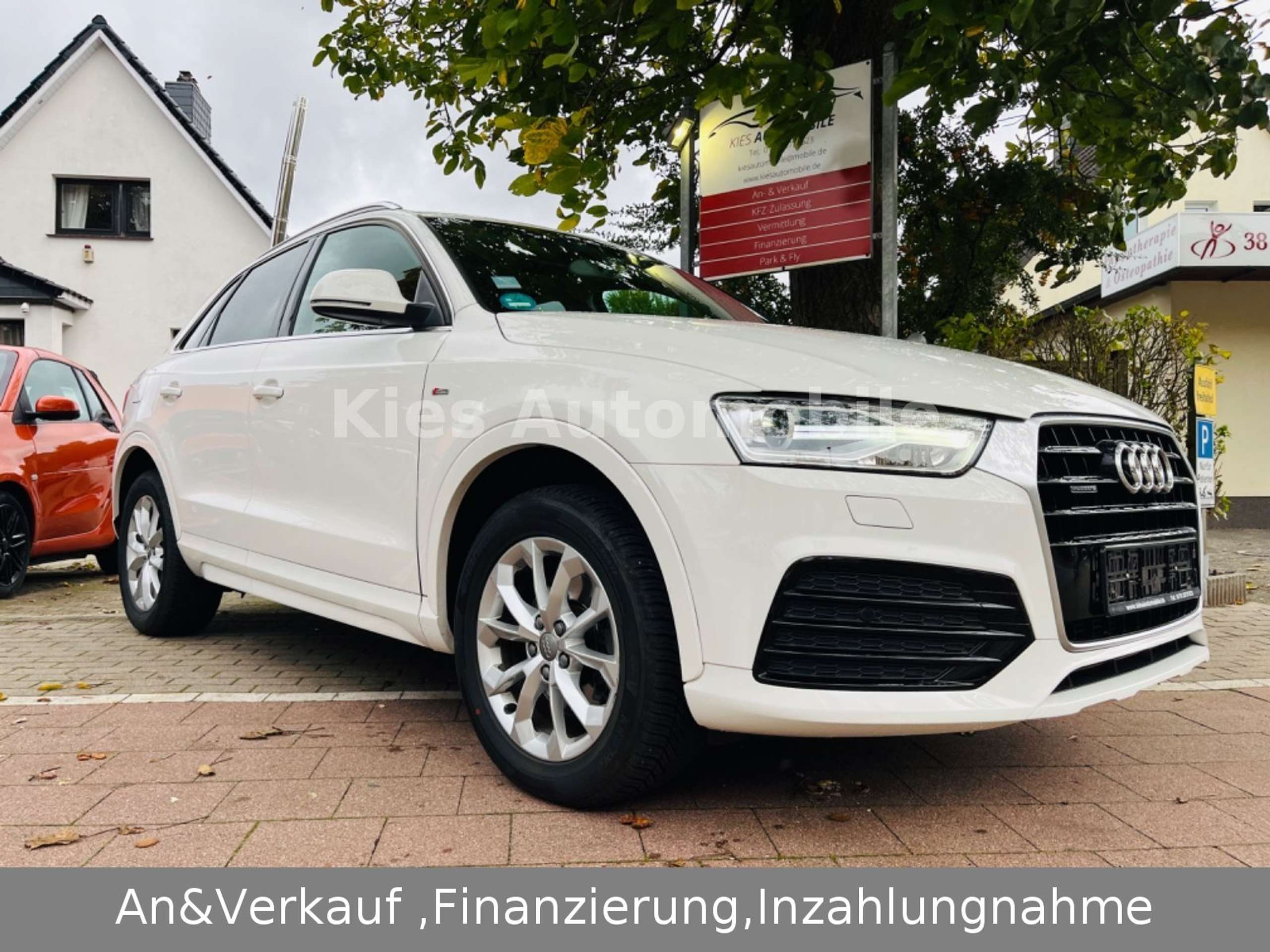 Audi - Q3