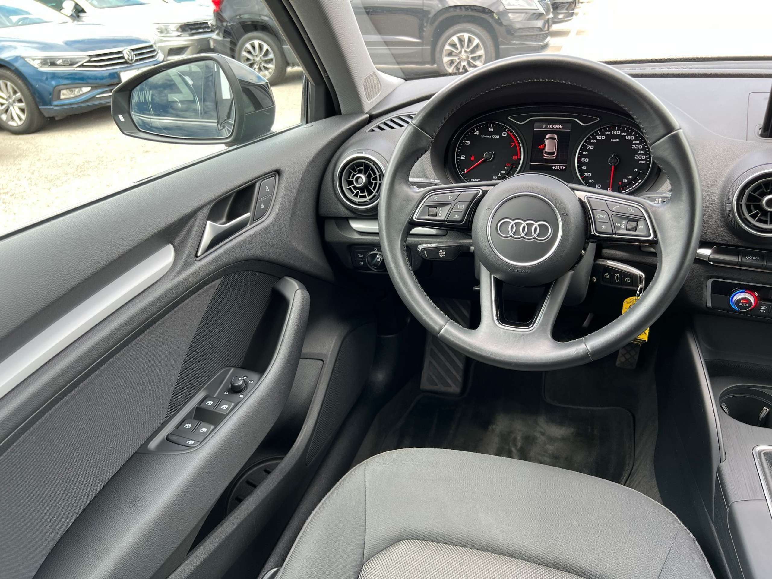 Audi - A3