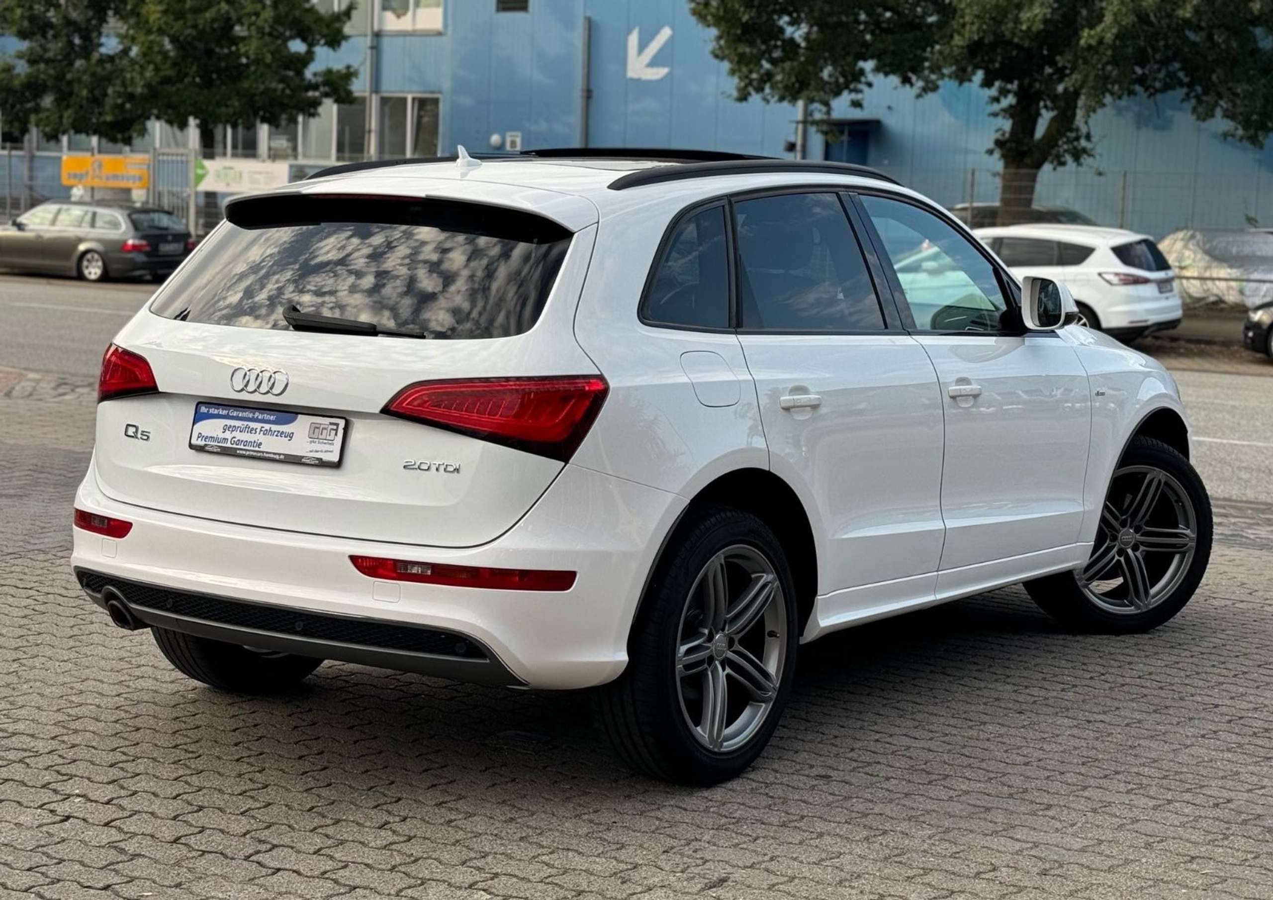 Audi - Q5