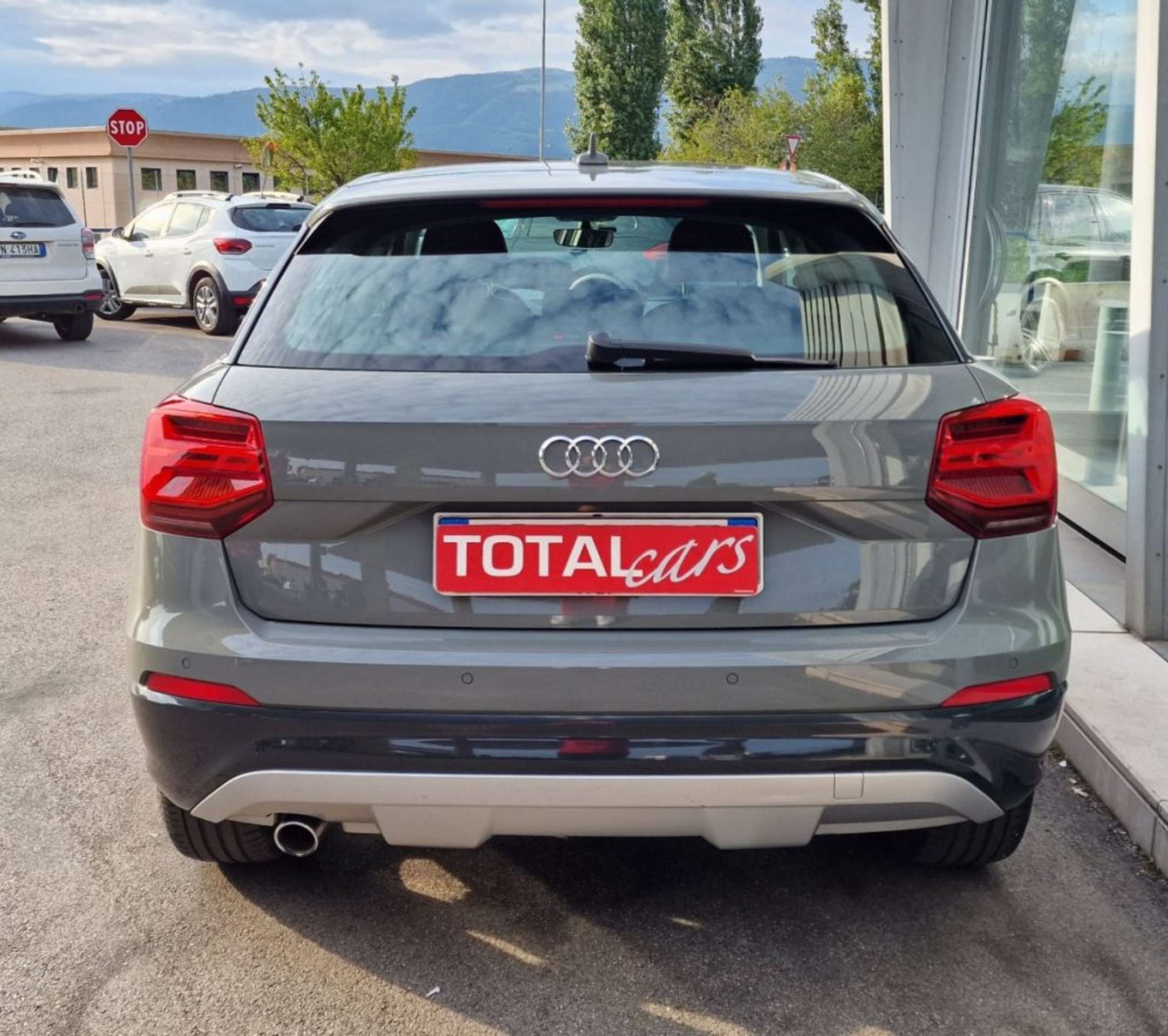 Audi - Q2