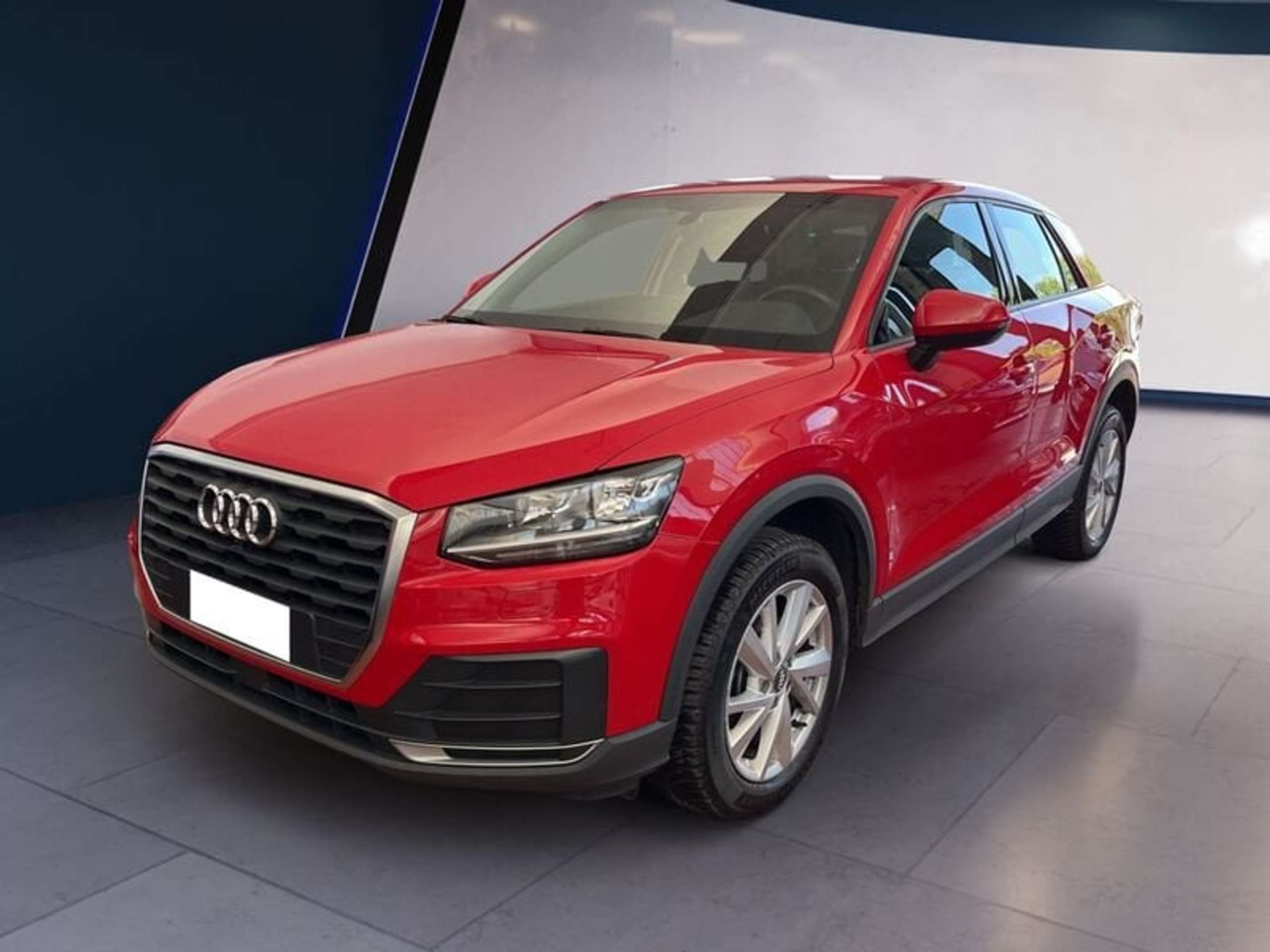 Audi - Q2