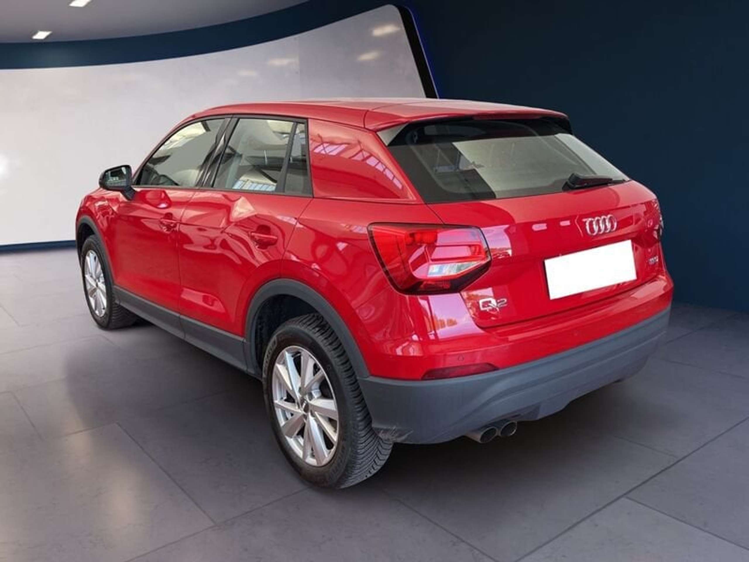 Audi - Q2