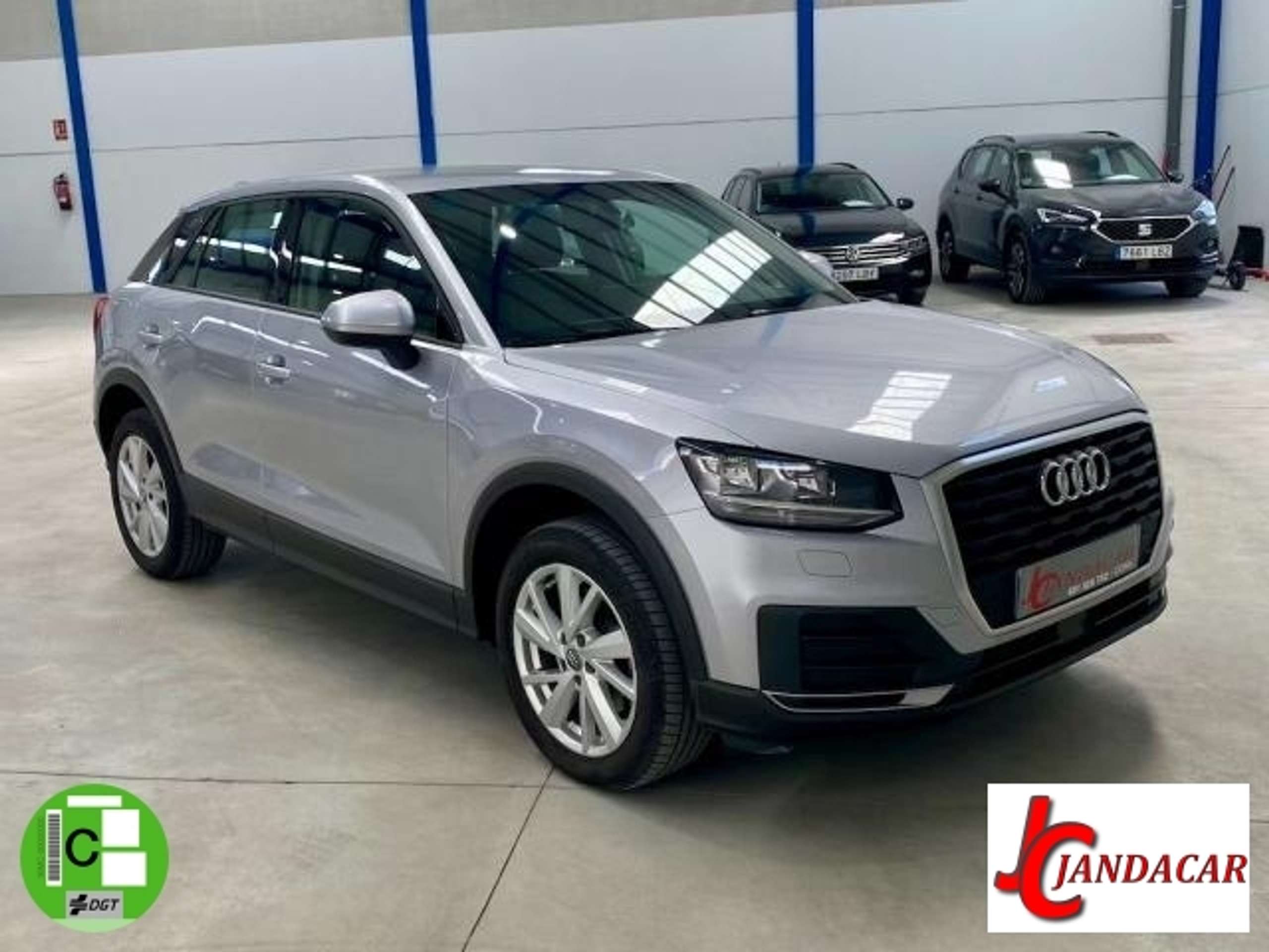 Audi - Q2