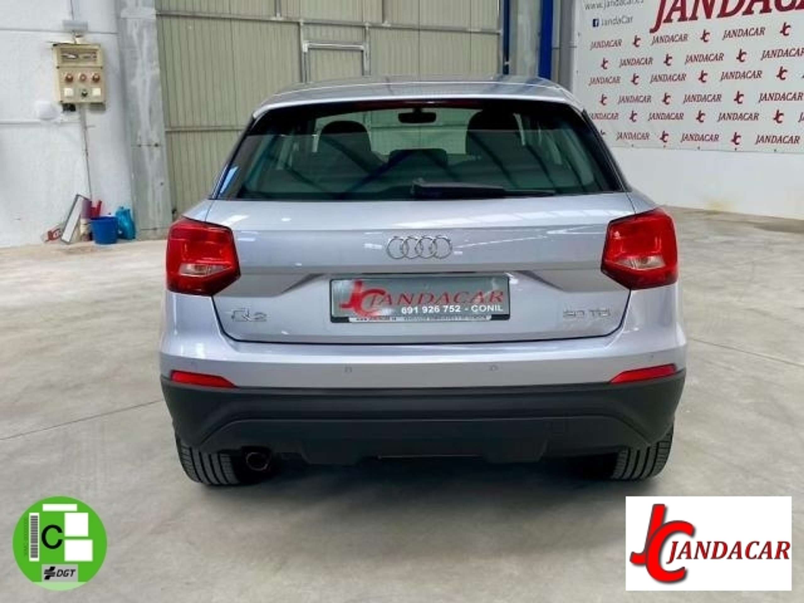 Audi - Q2