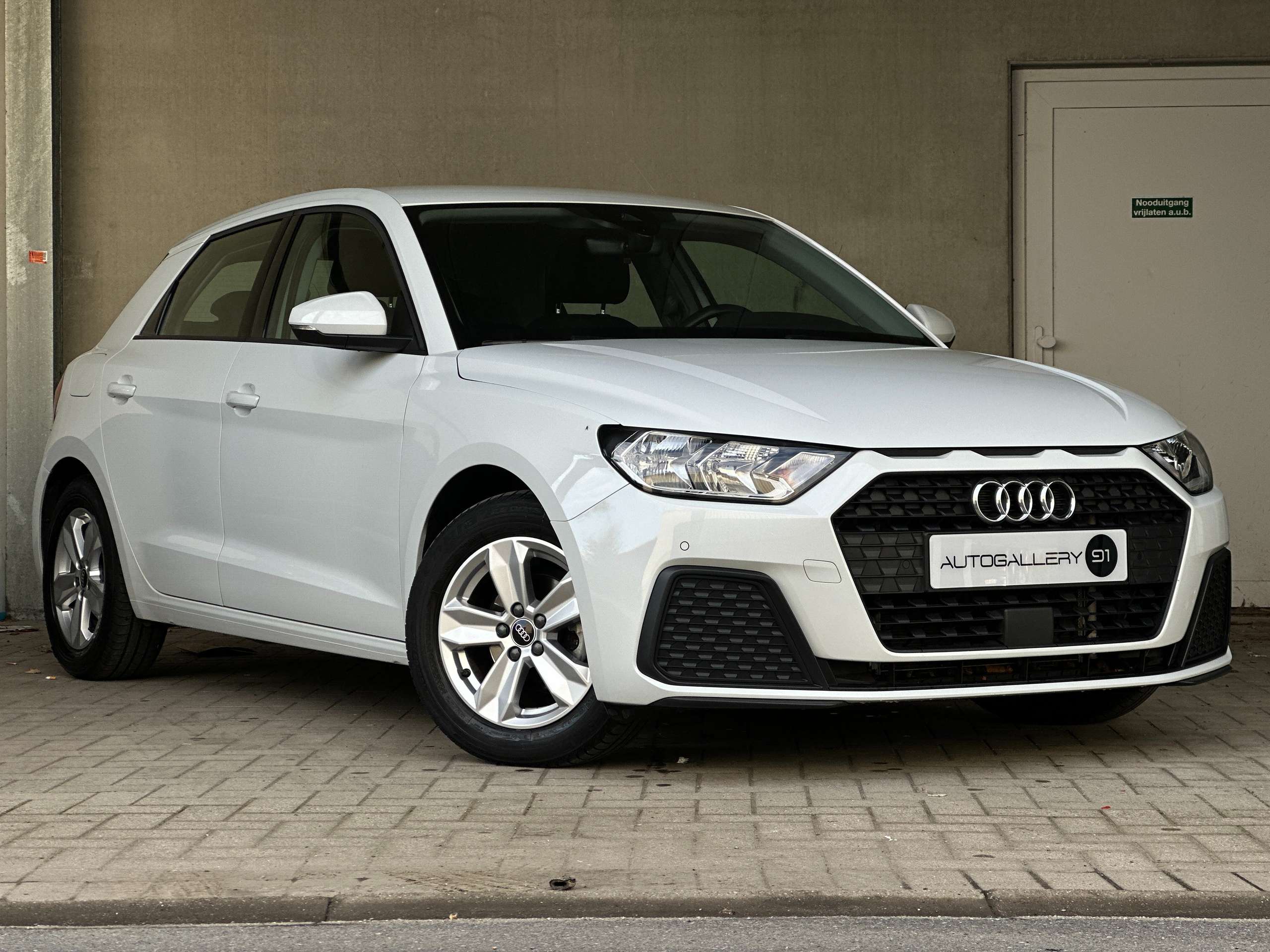 Audi - A1