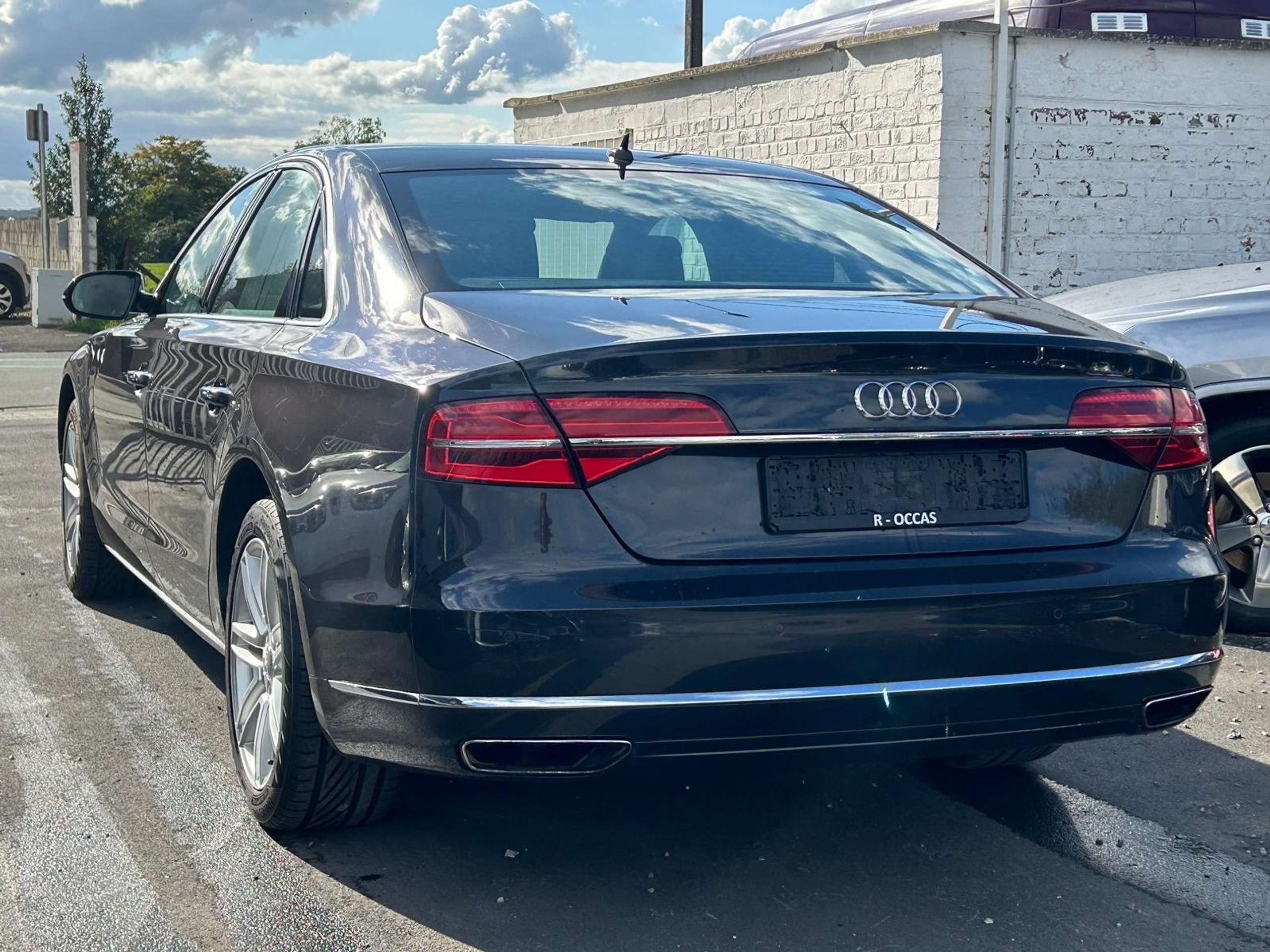 Audi - A8