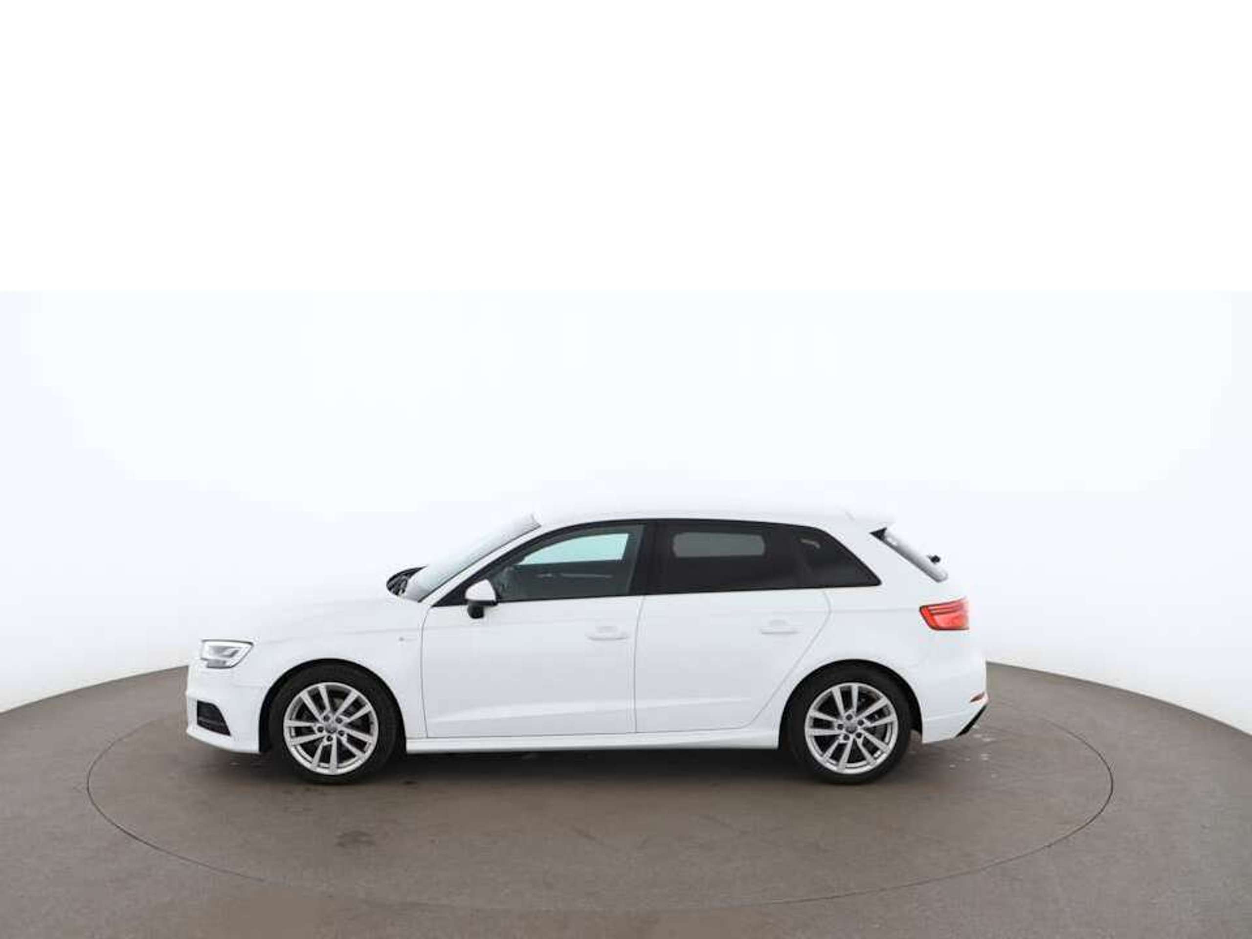 Audi - A3