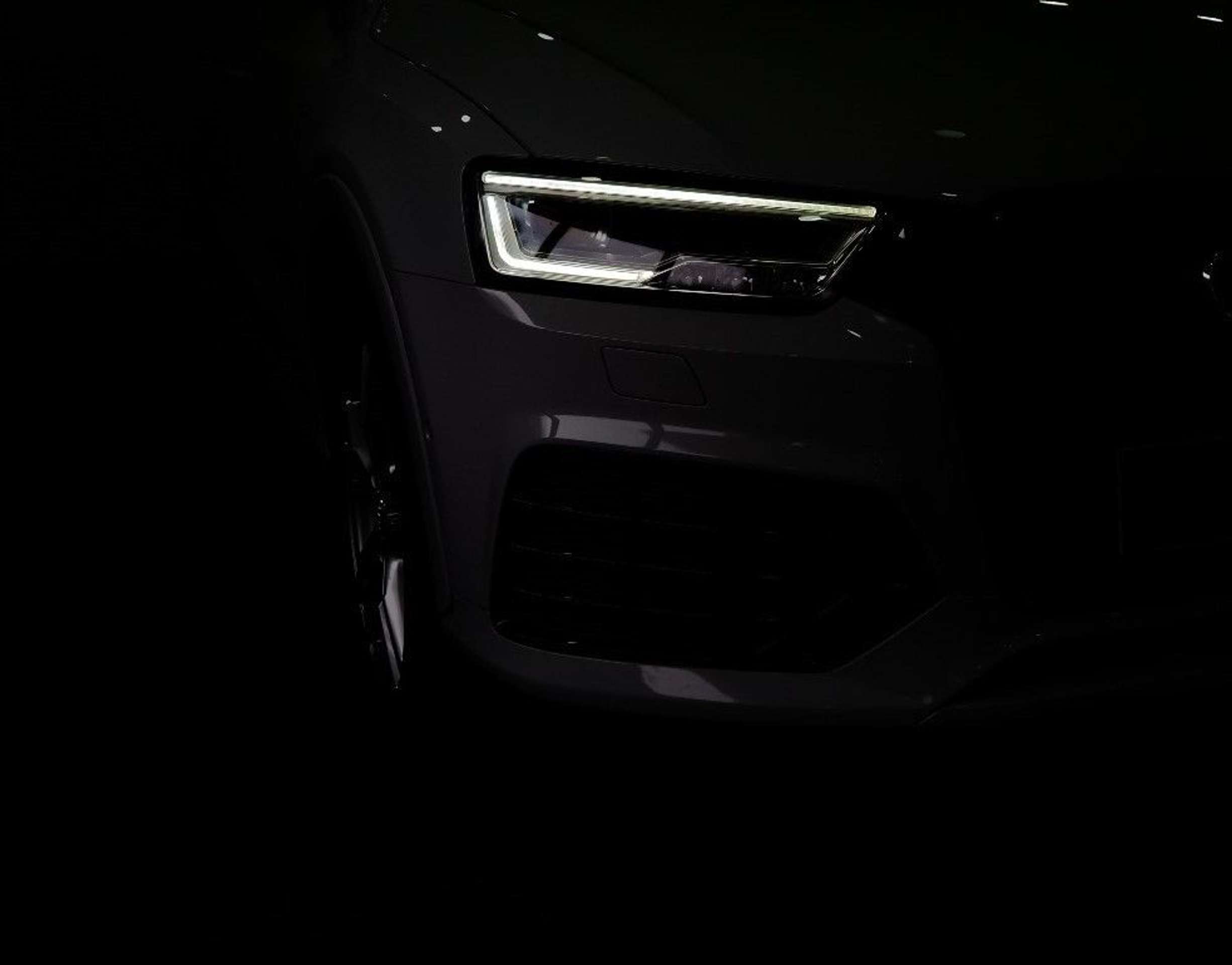 Audi - Q3