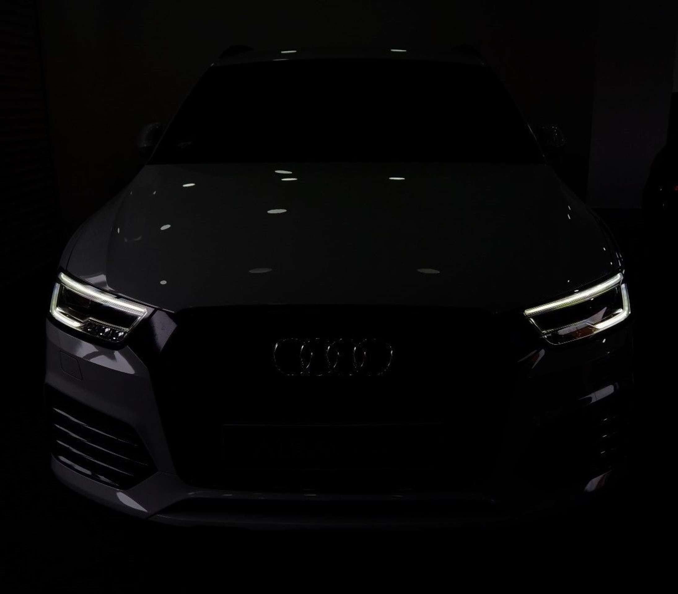 Audi - Q3