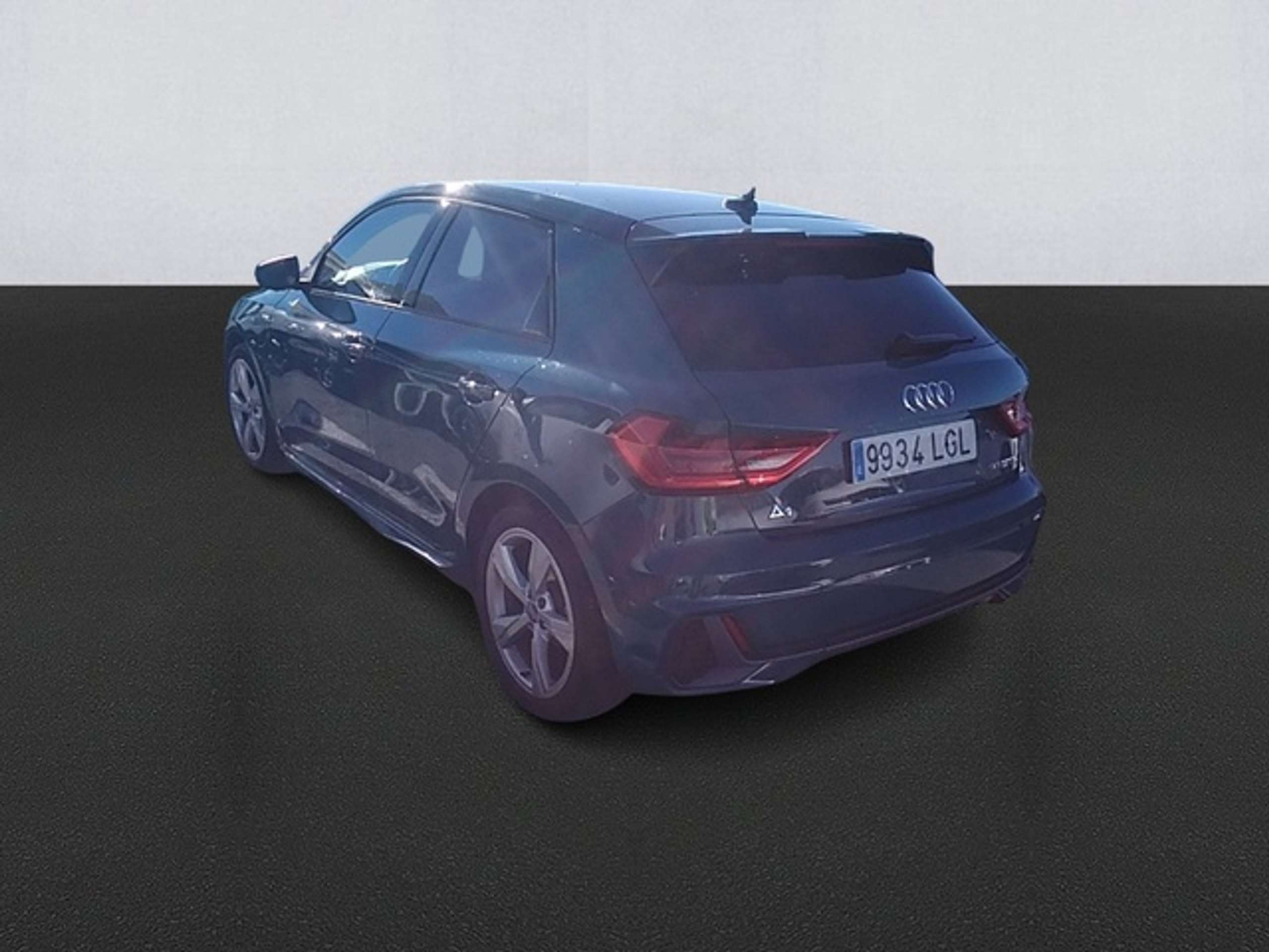 Audi - A1