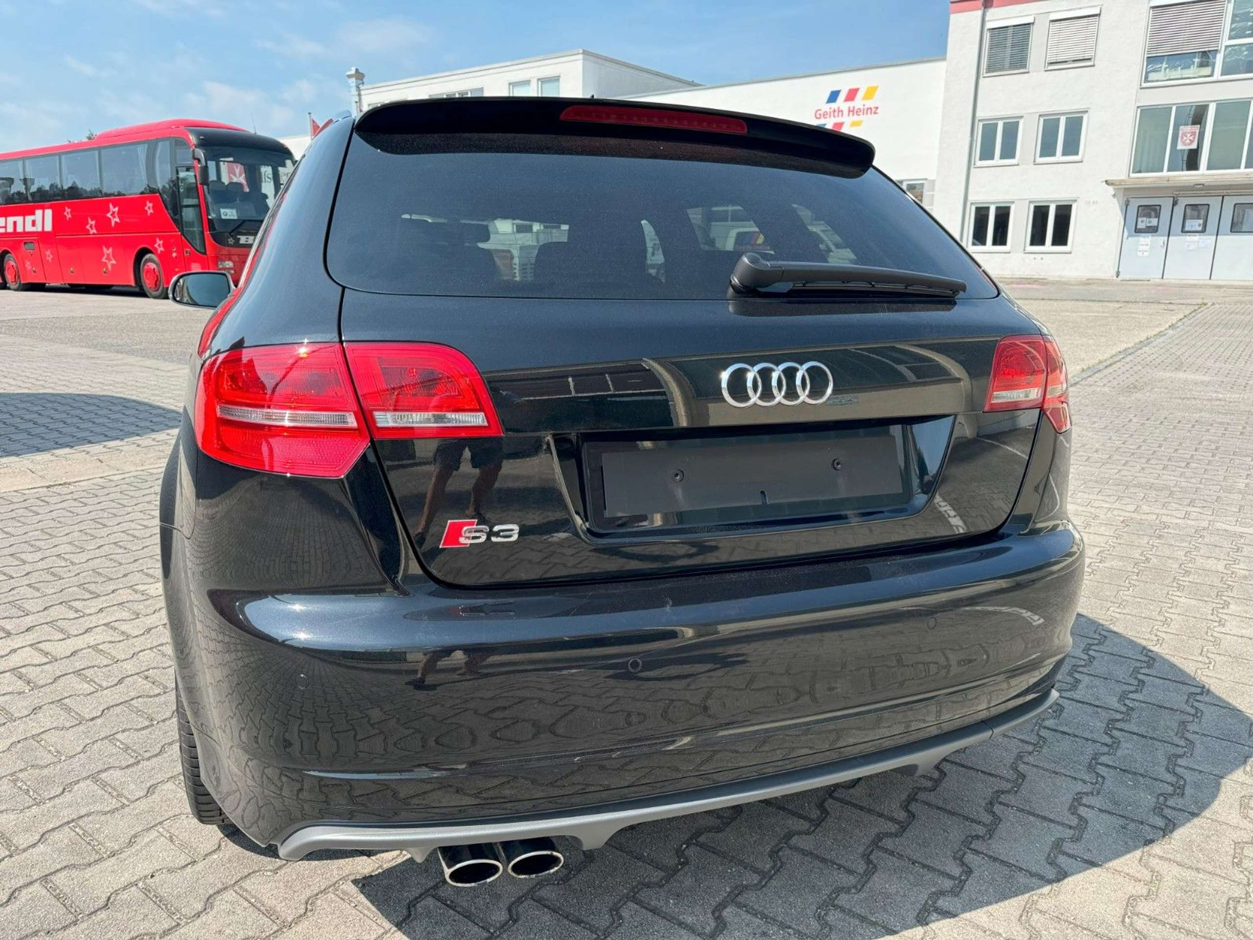 Audi - S3