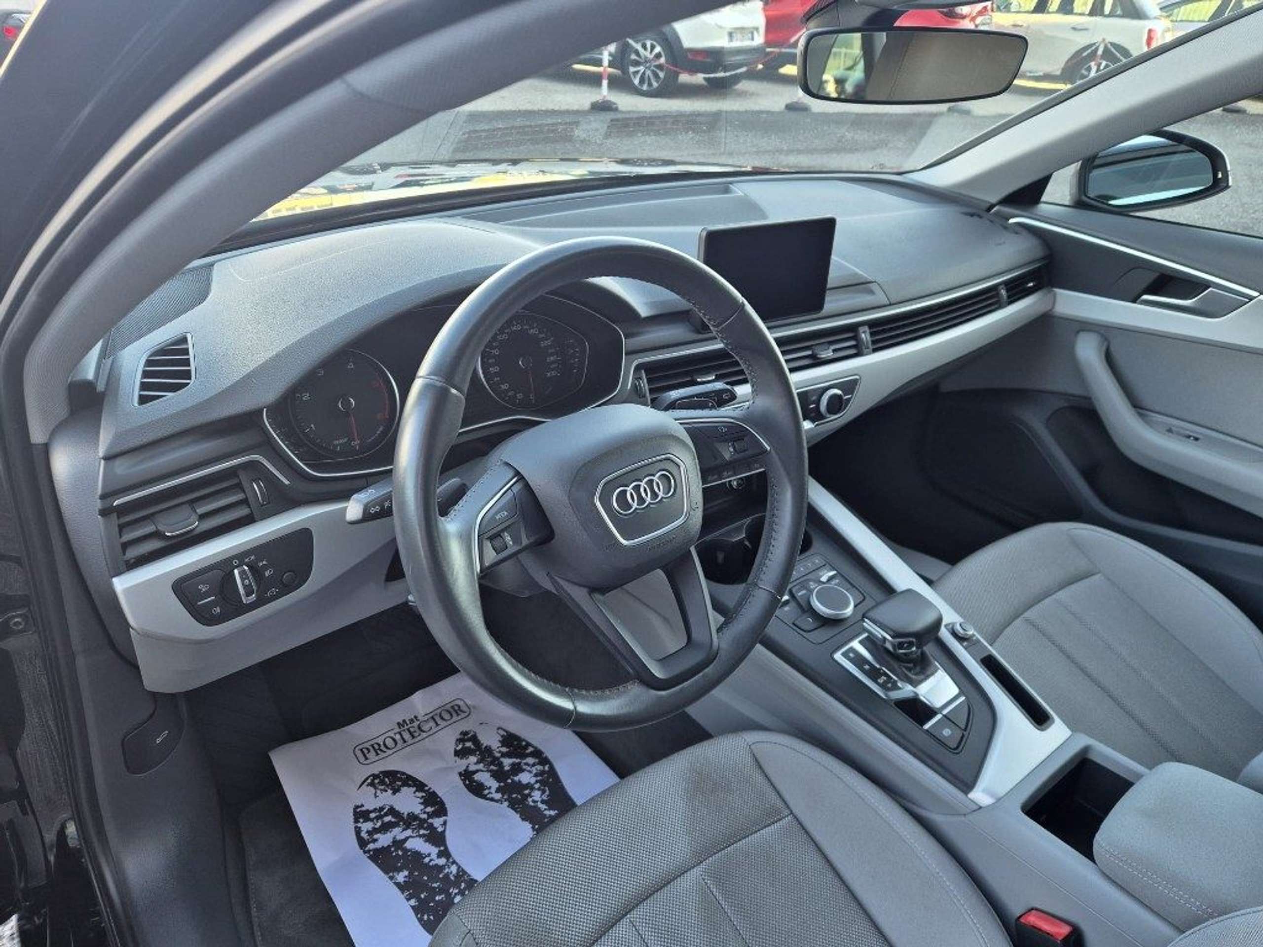 Audi - A4