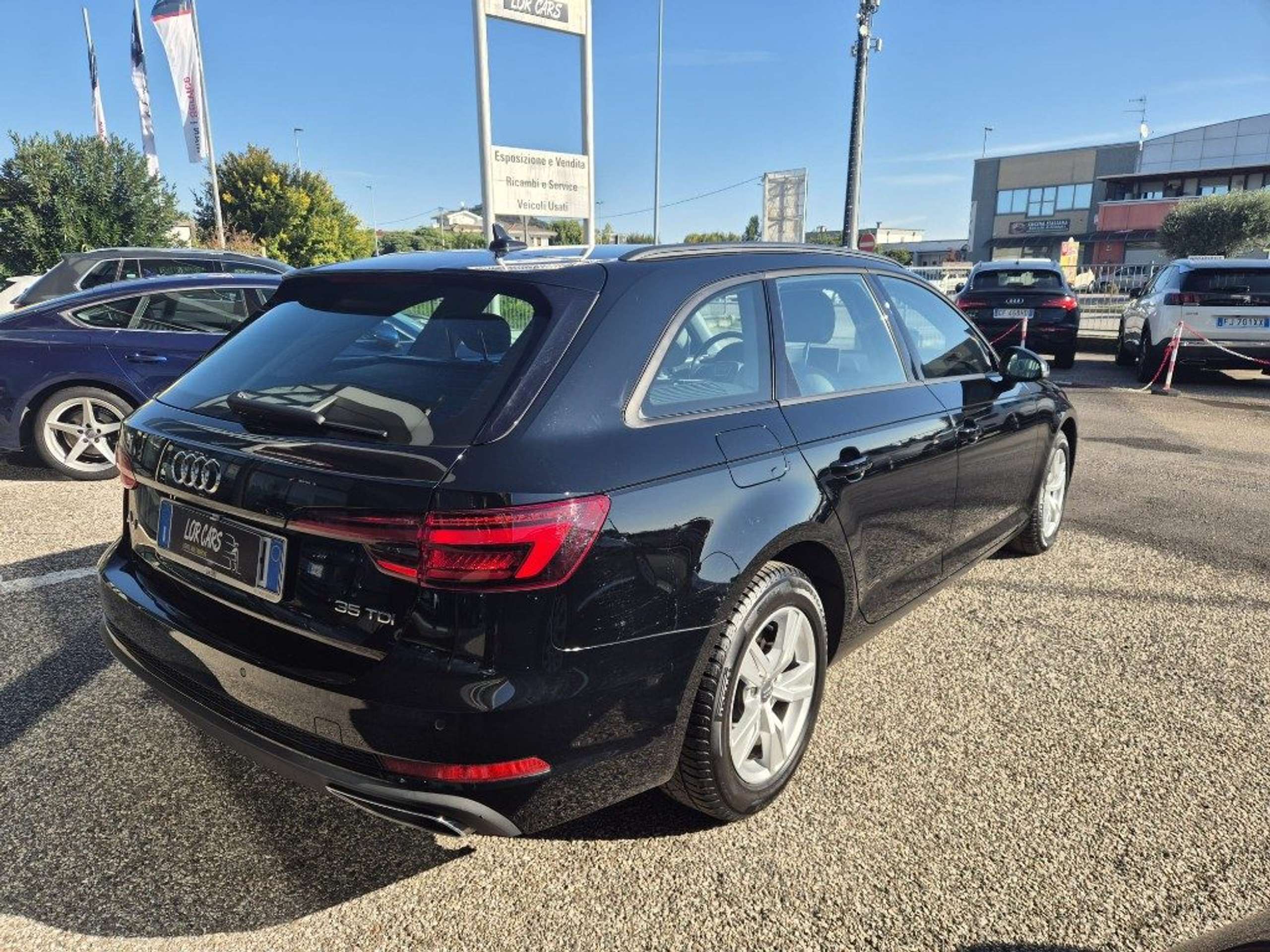 Audi - A4