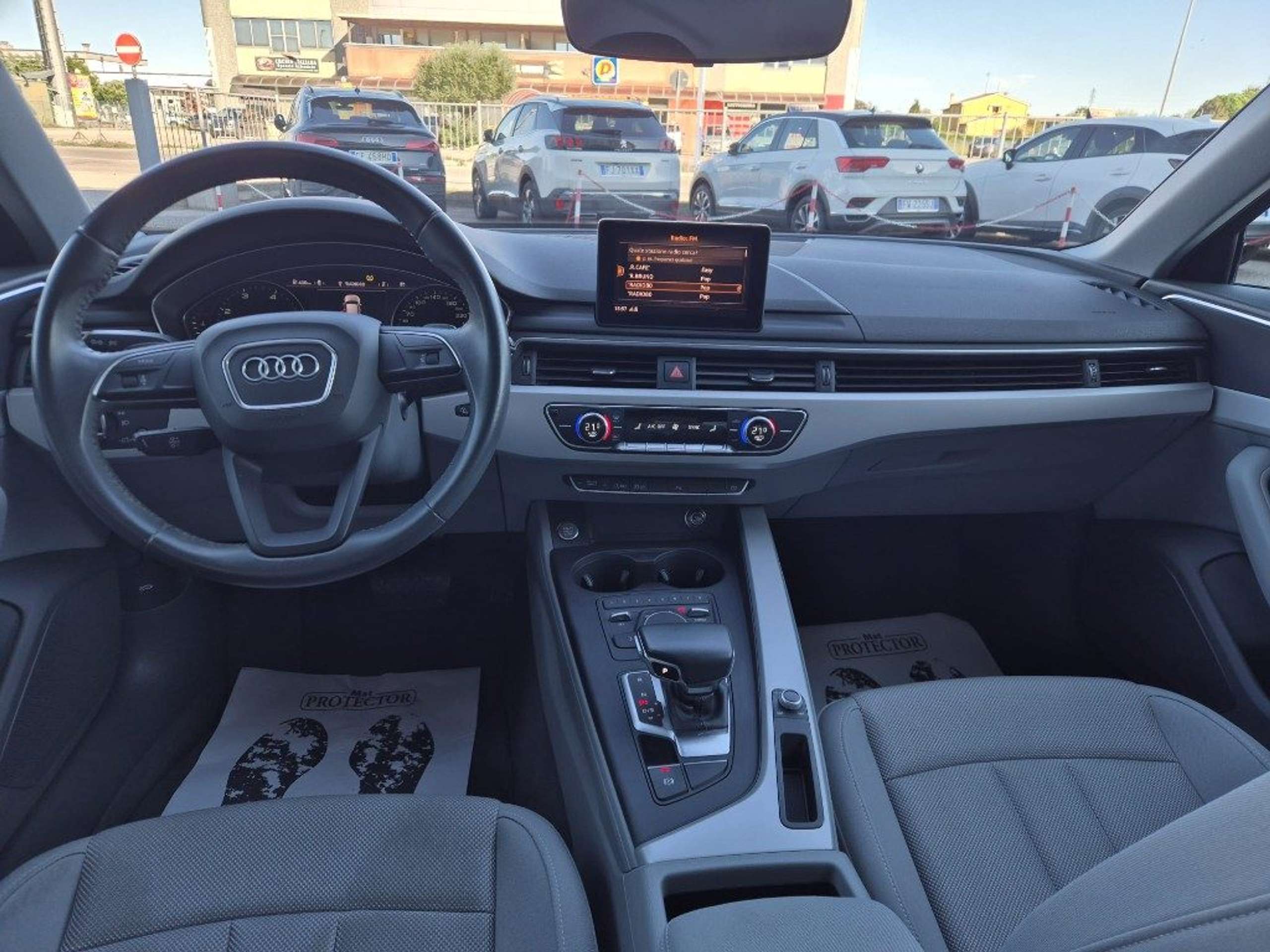 Audi - A4