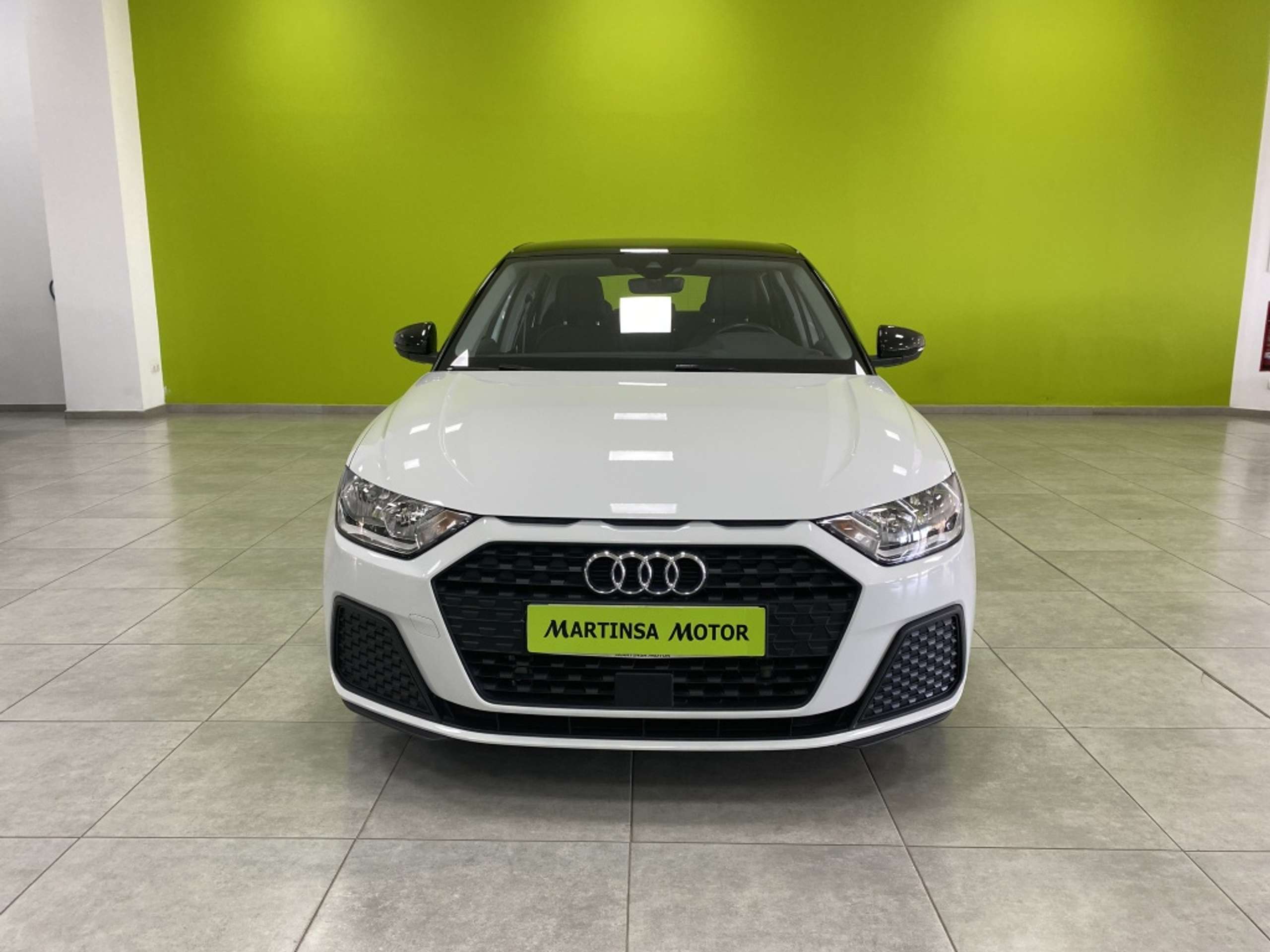 Audi - A1