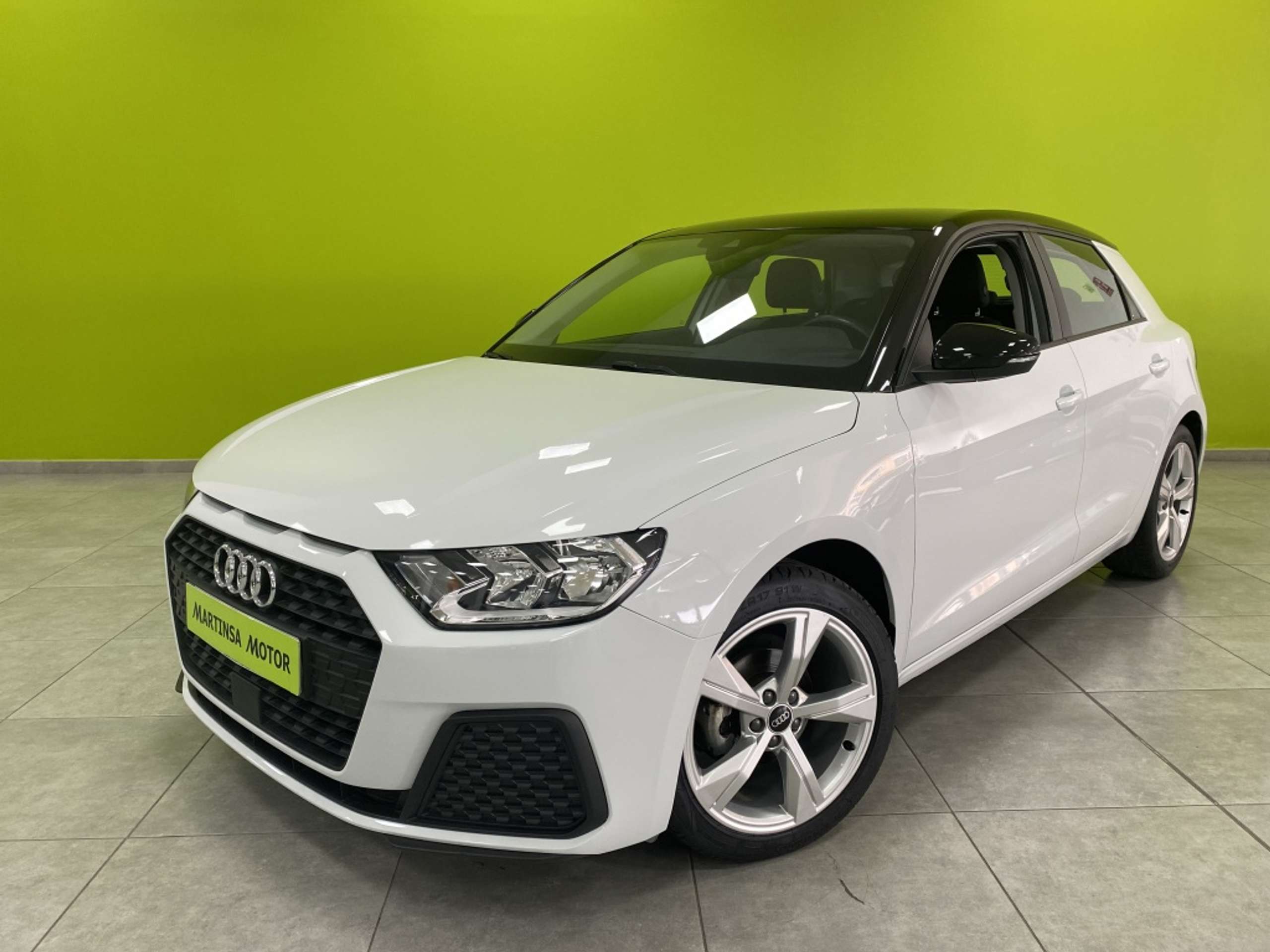 Audi - A1