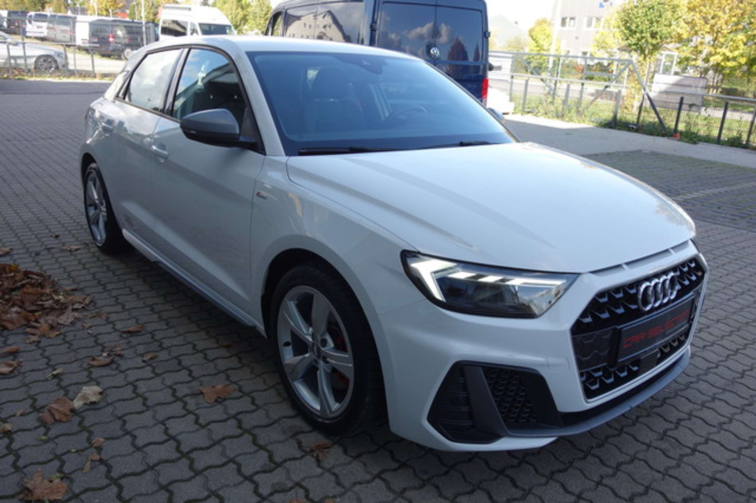 Audi - A1