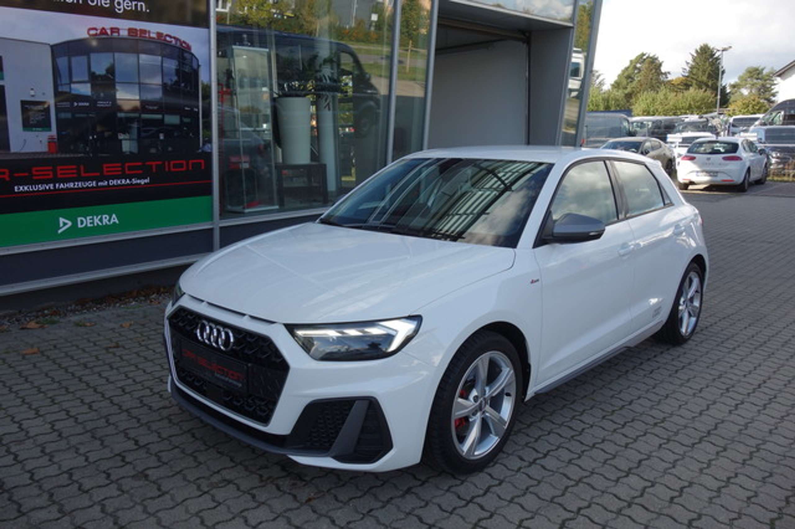 Audi - A1