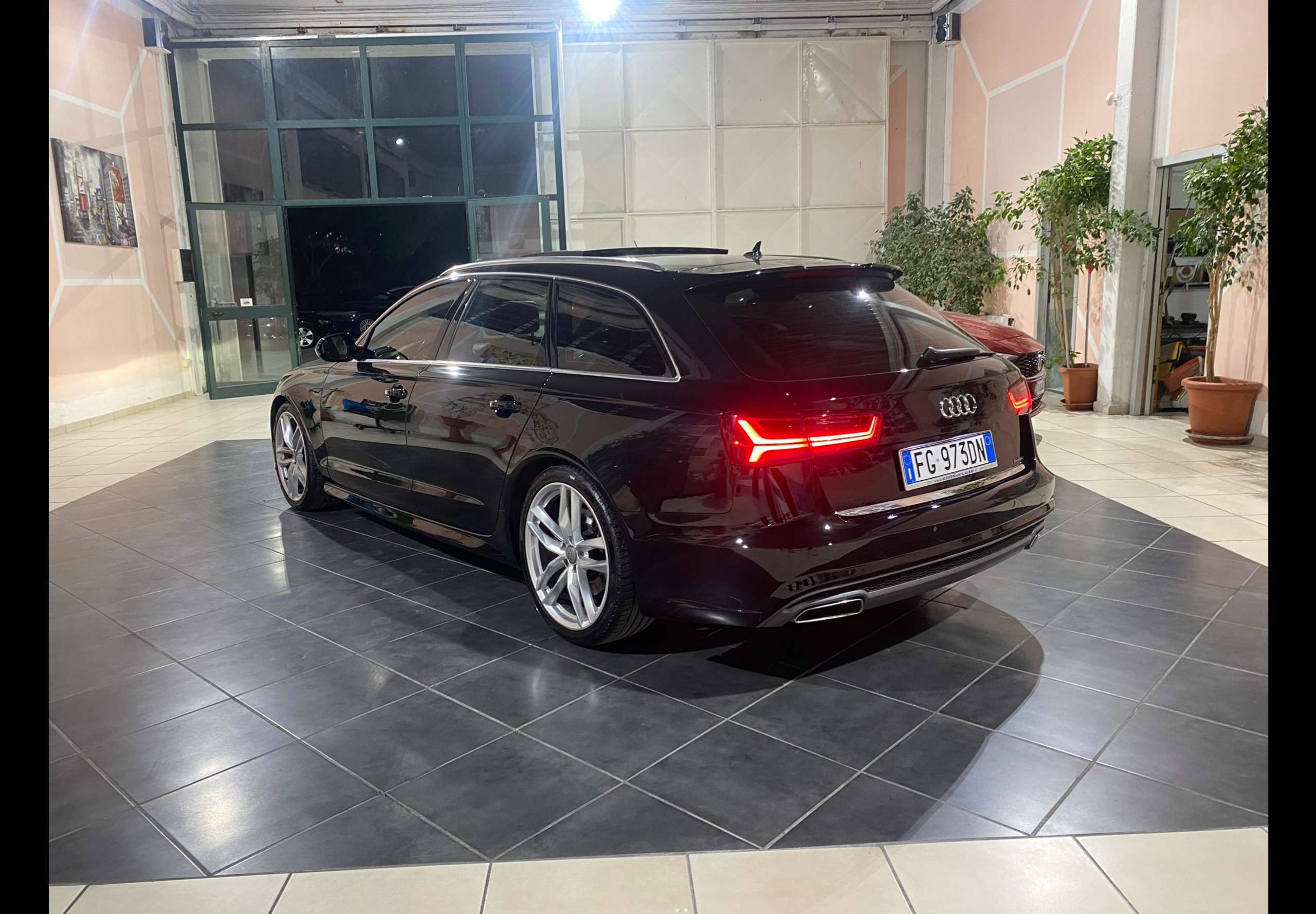 Audi - A6