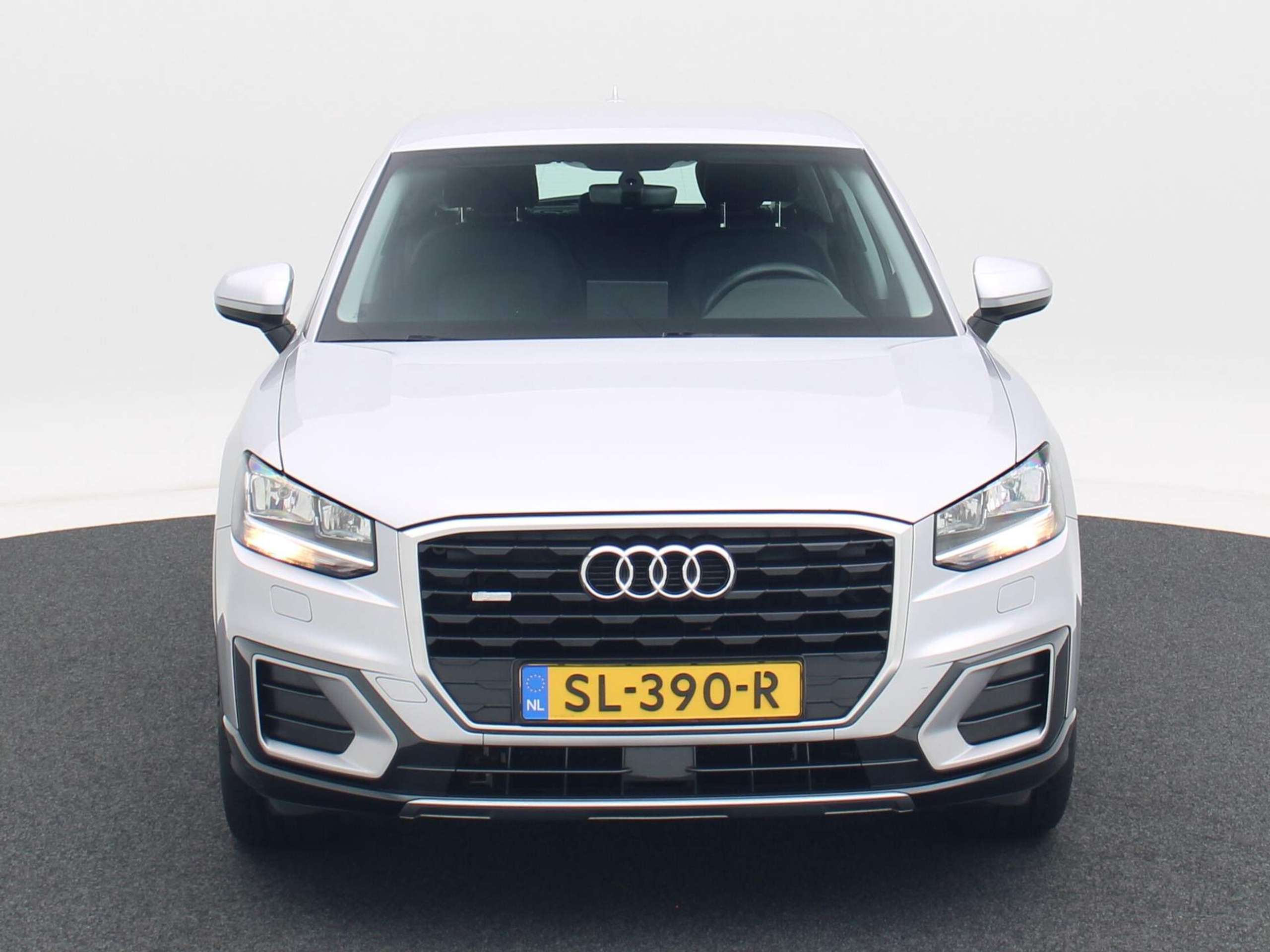 Audi - Q2