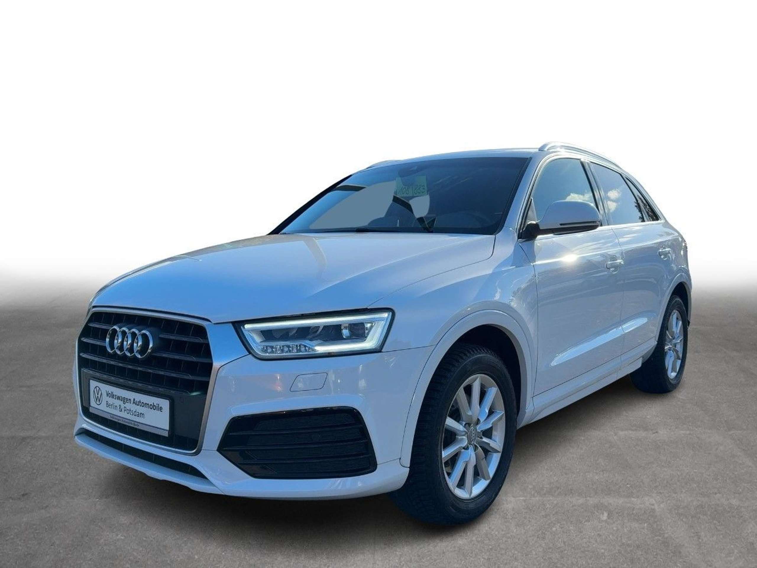 Audi - Q3