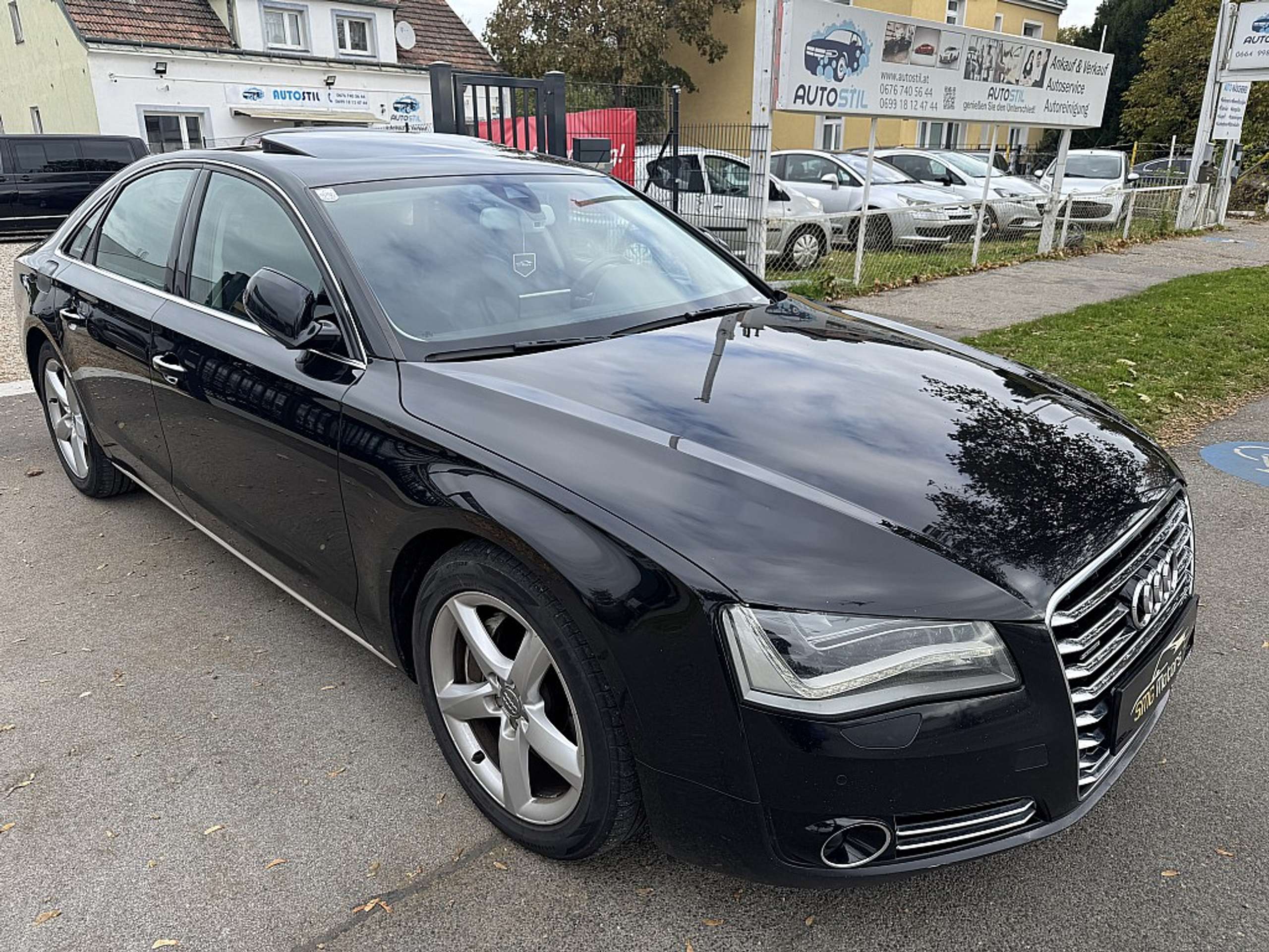 Audi - A8