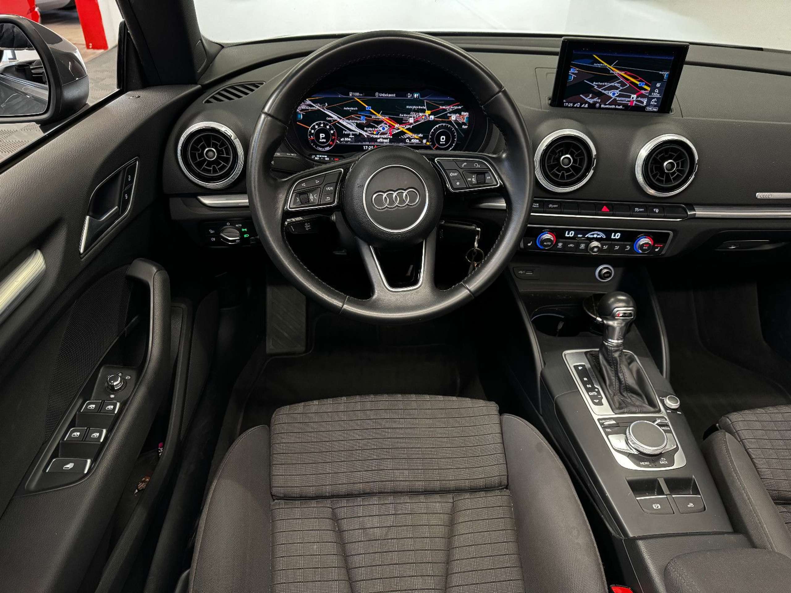 Audi - A3