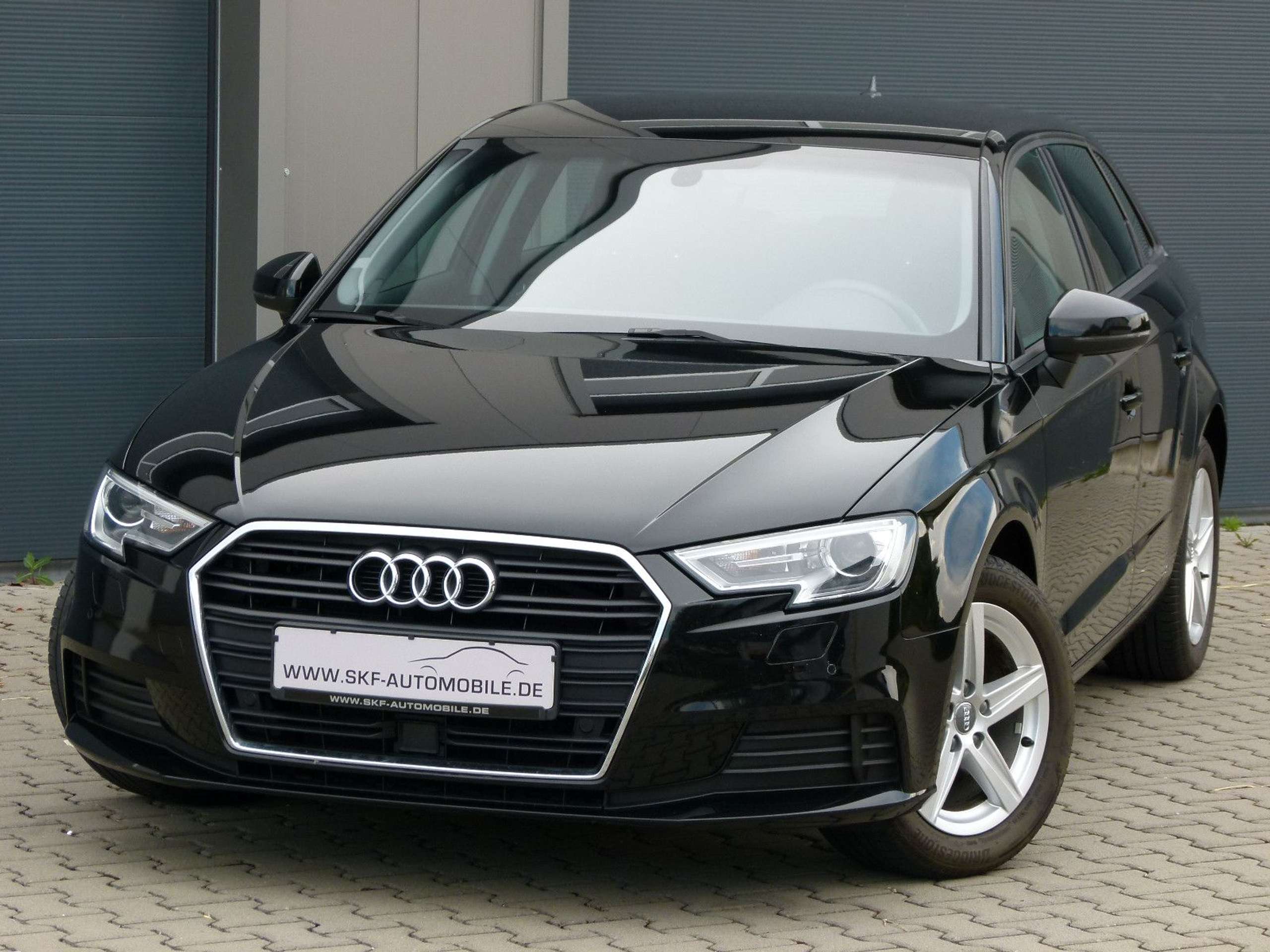 Audi - A3