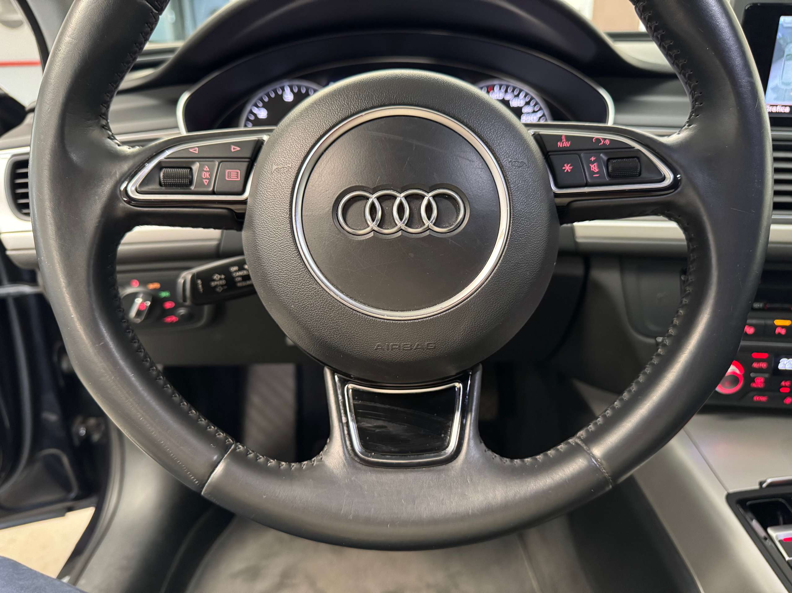 Audi - A6