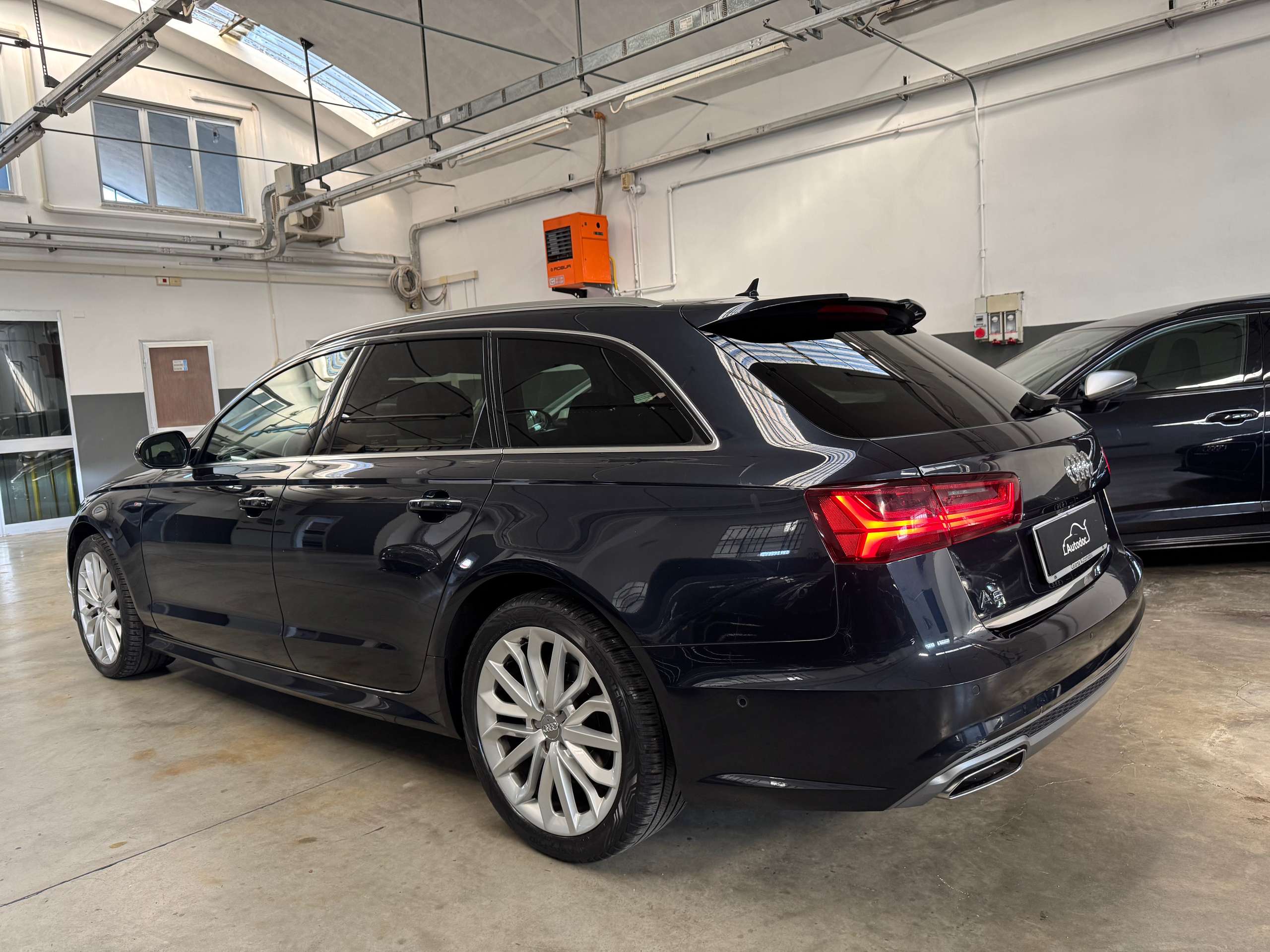 Audi - A6