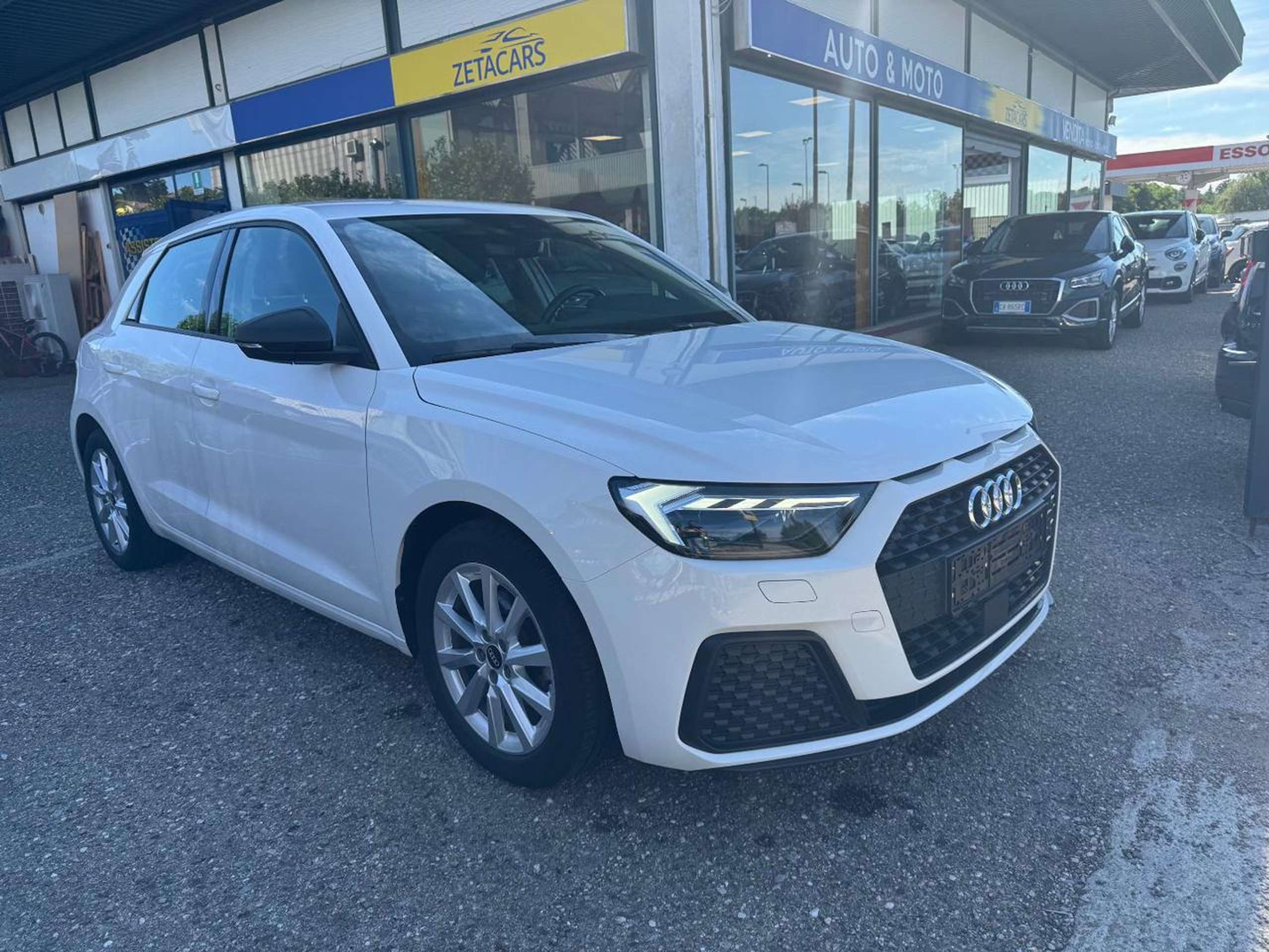 Audi - A1