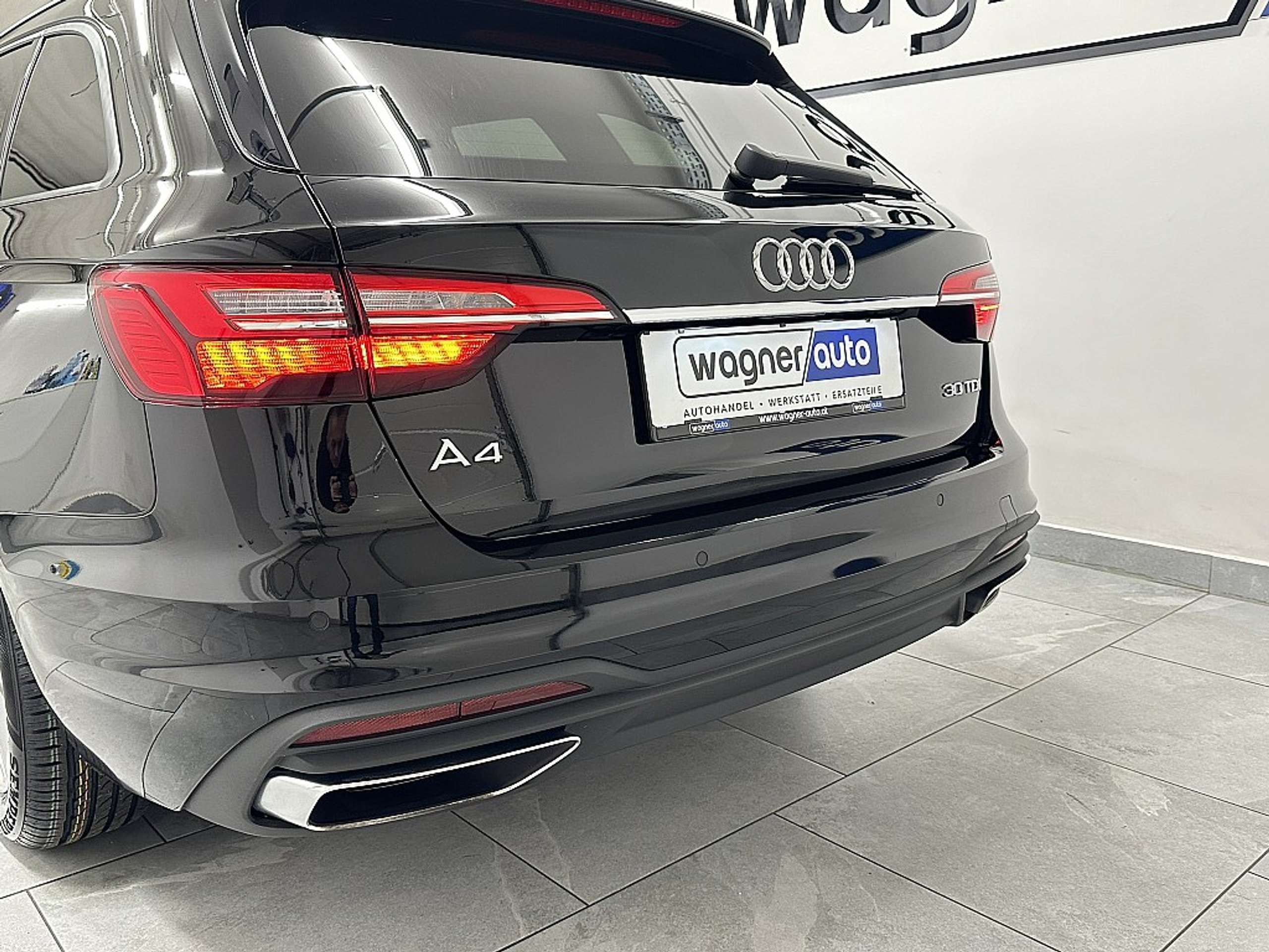 Audi - A4