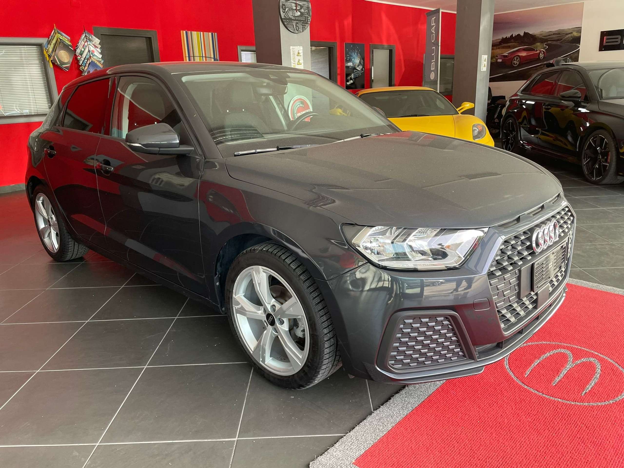 Audi - A1