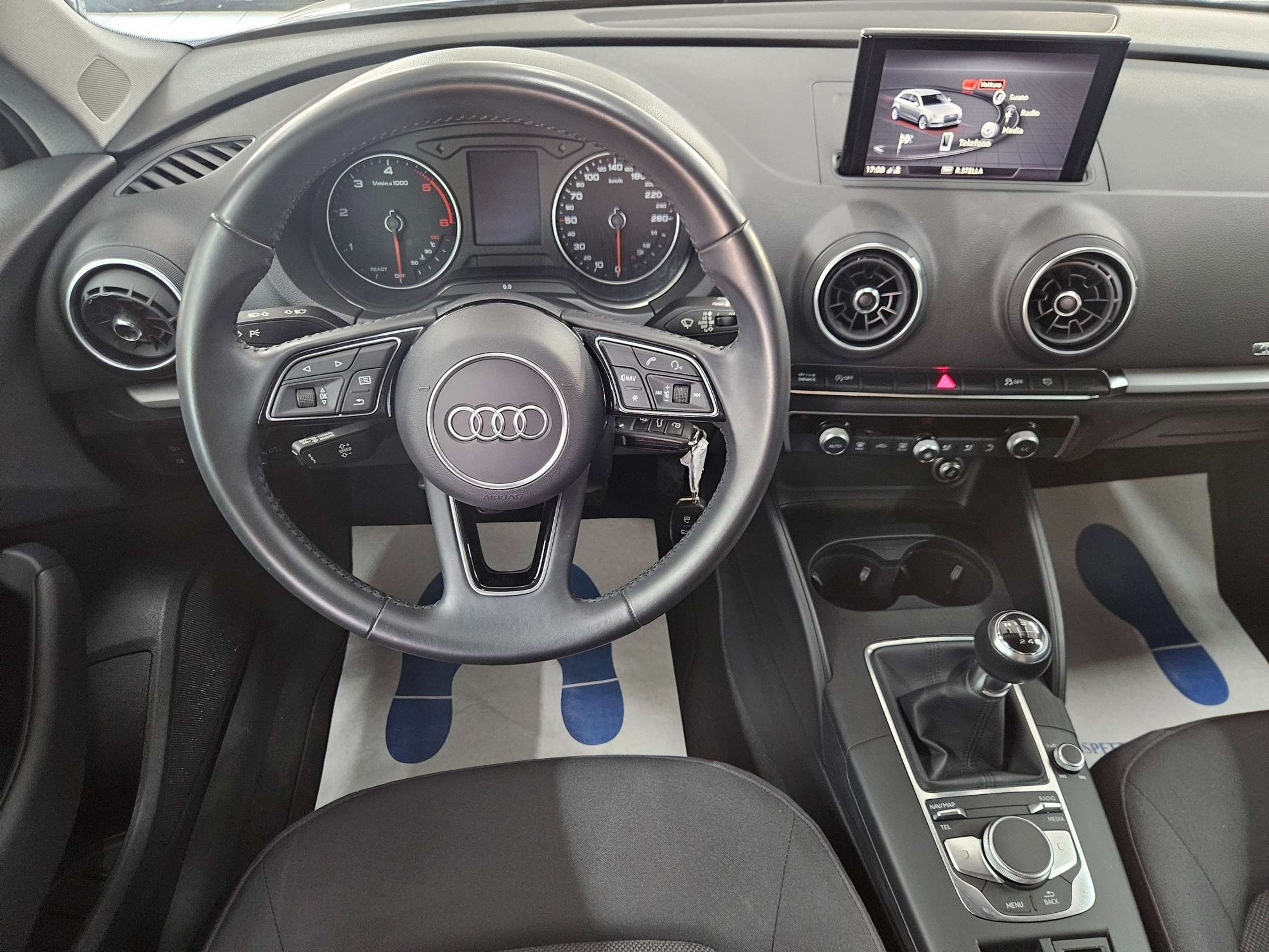 Audi - A3