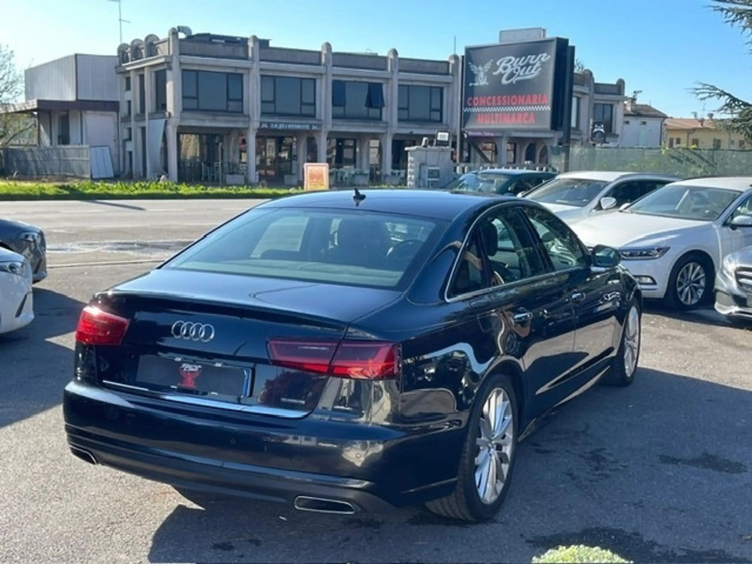 Audi - A6