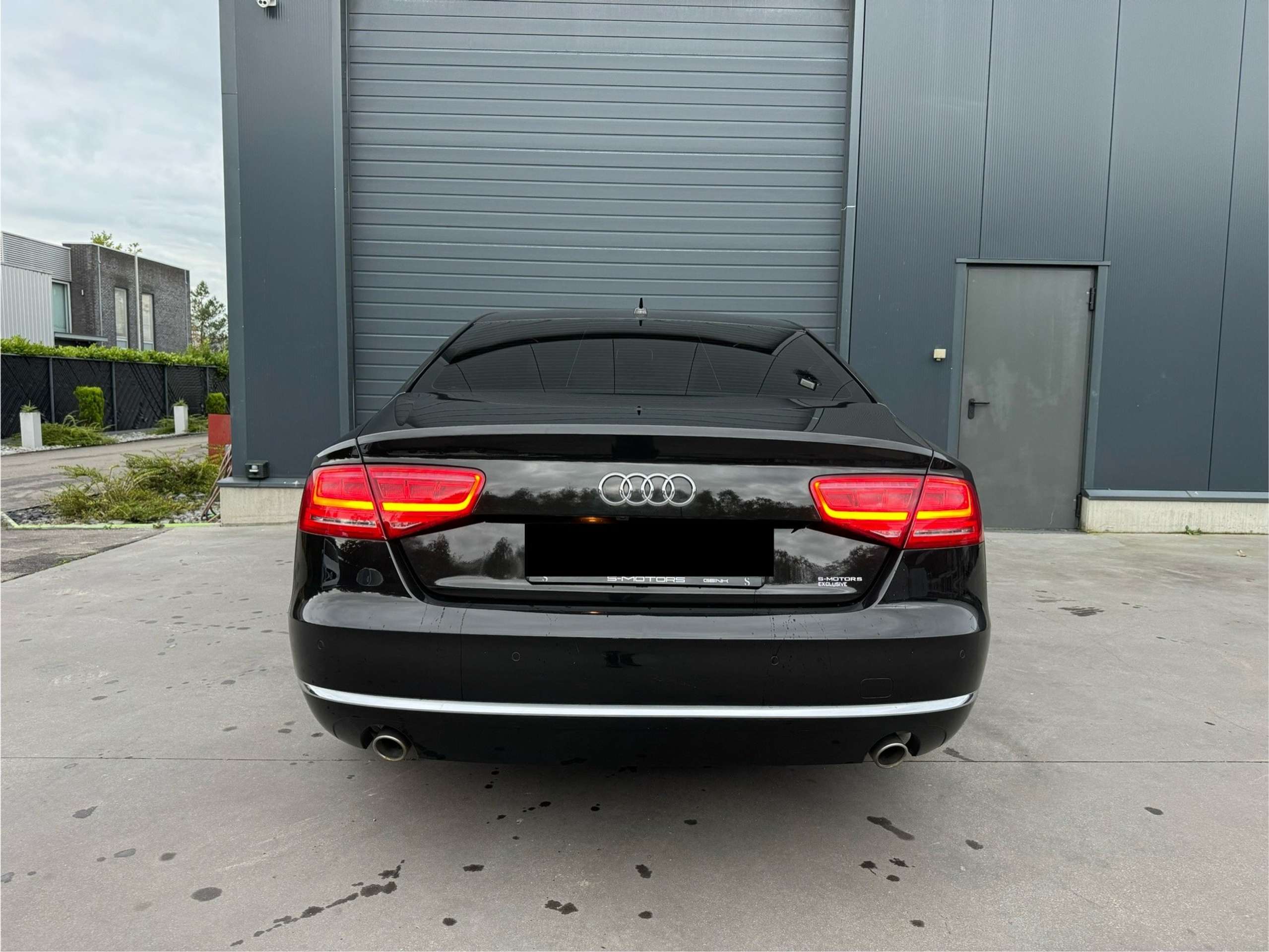 Audi - A8